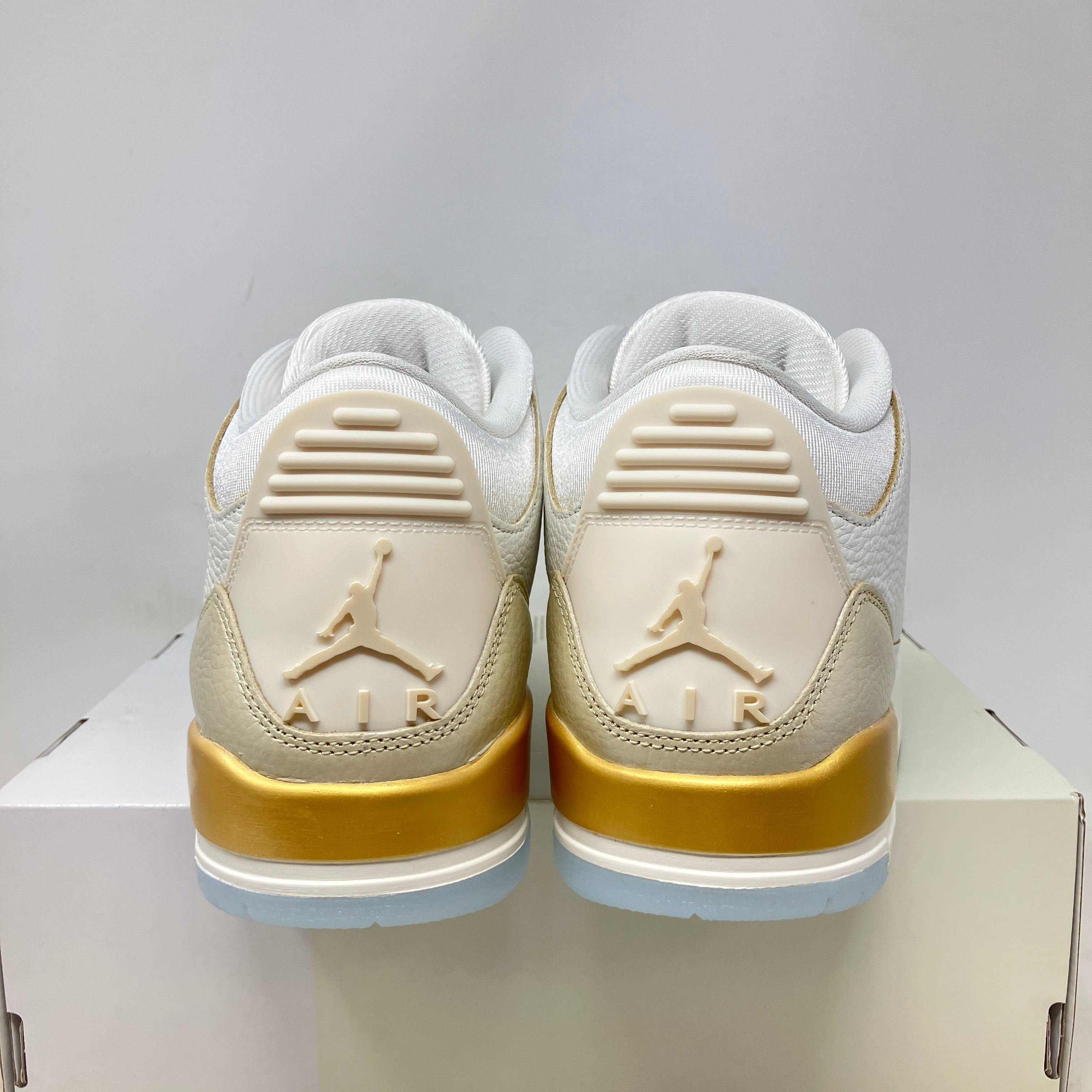 Jordan 3 Retro Champagne and Oysters (Women's)