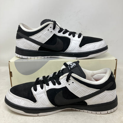 Nike SB Dunk Low TIGHTBOOTH