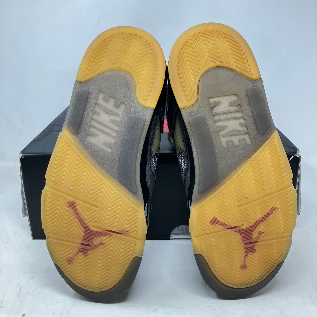 Jordan 5 Retro Off-White Muslin