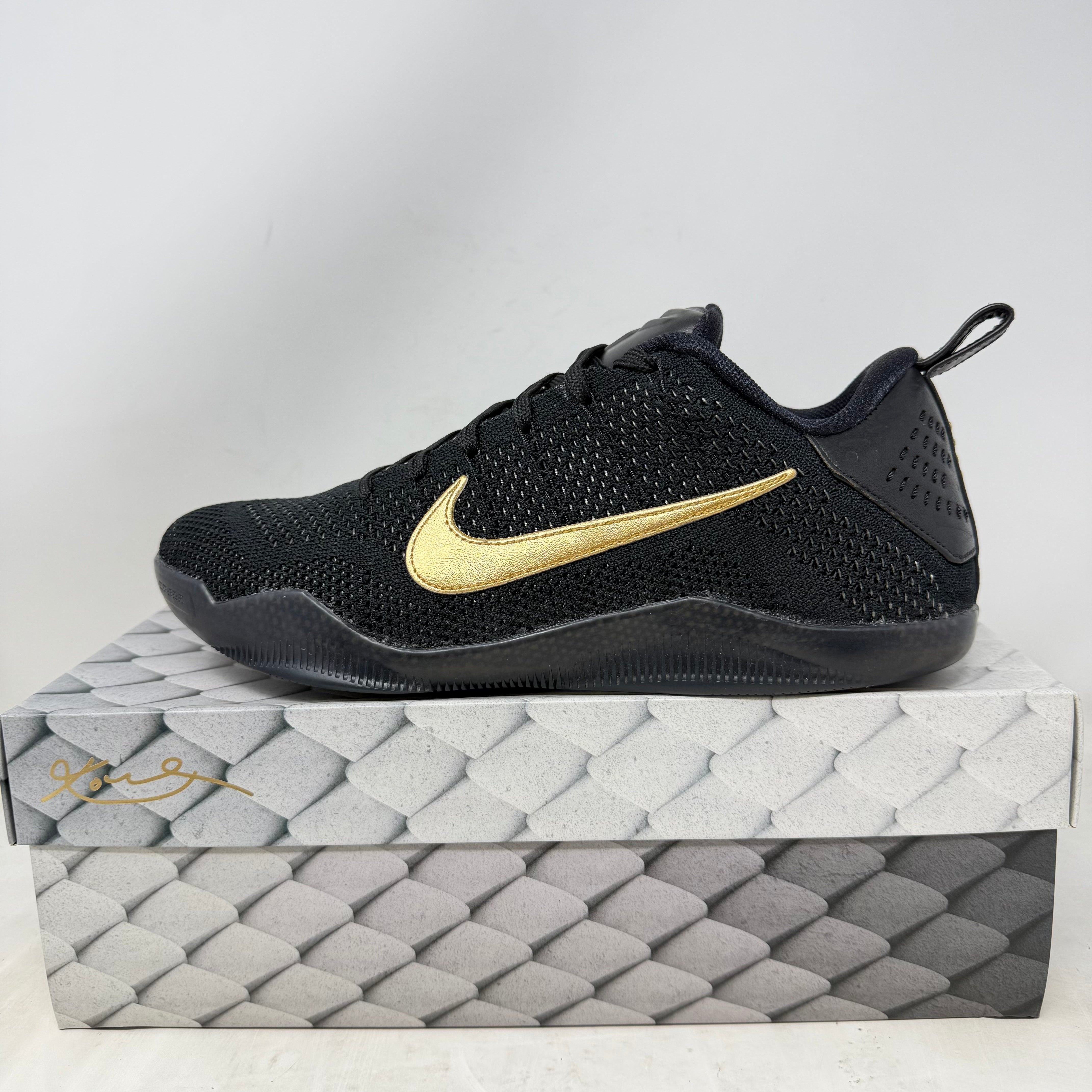 Nike Kobe 11 Elite Low Black Mamba Collection Fade to Black (2016)