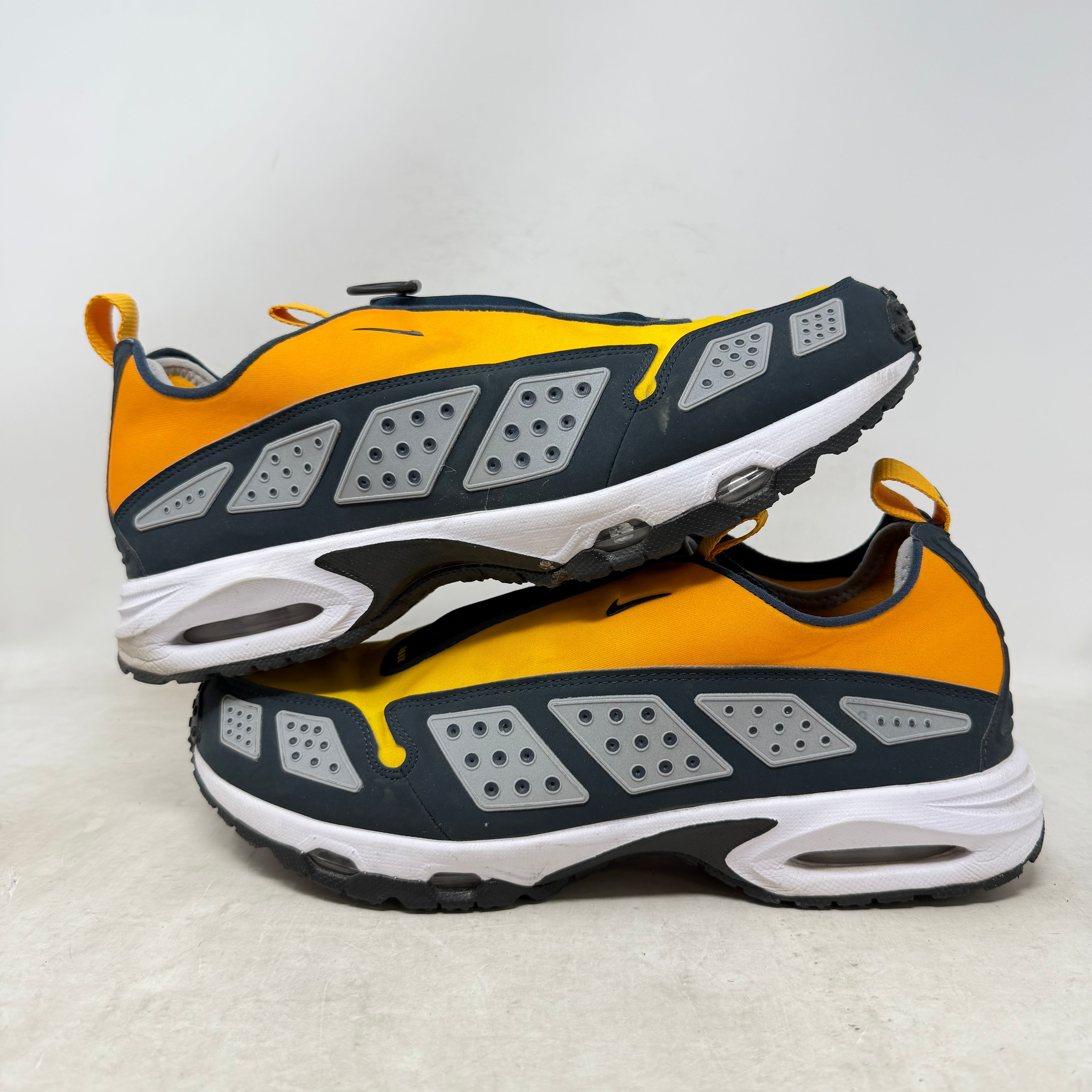 Nike Air Max Sunder Canyon Gold Deep Ocean (Women's)