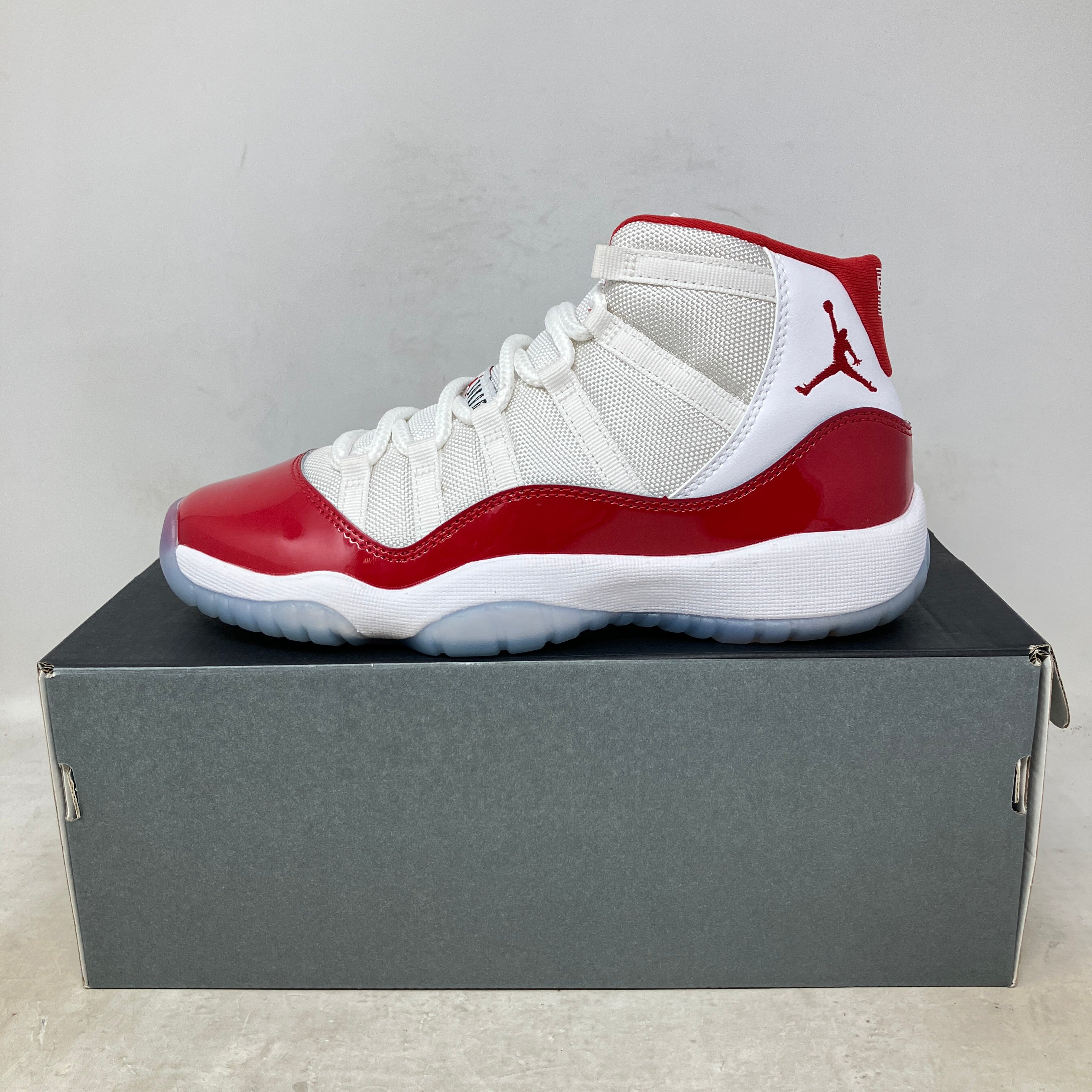 Jordan 11 Retro Cherry (2022) (GS)