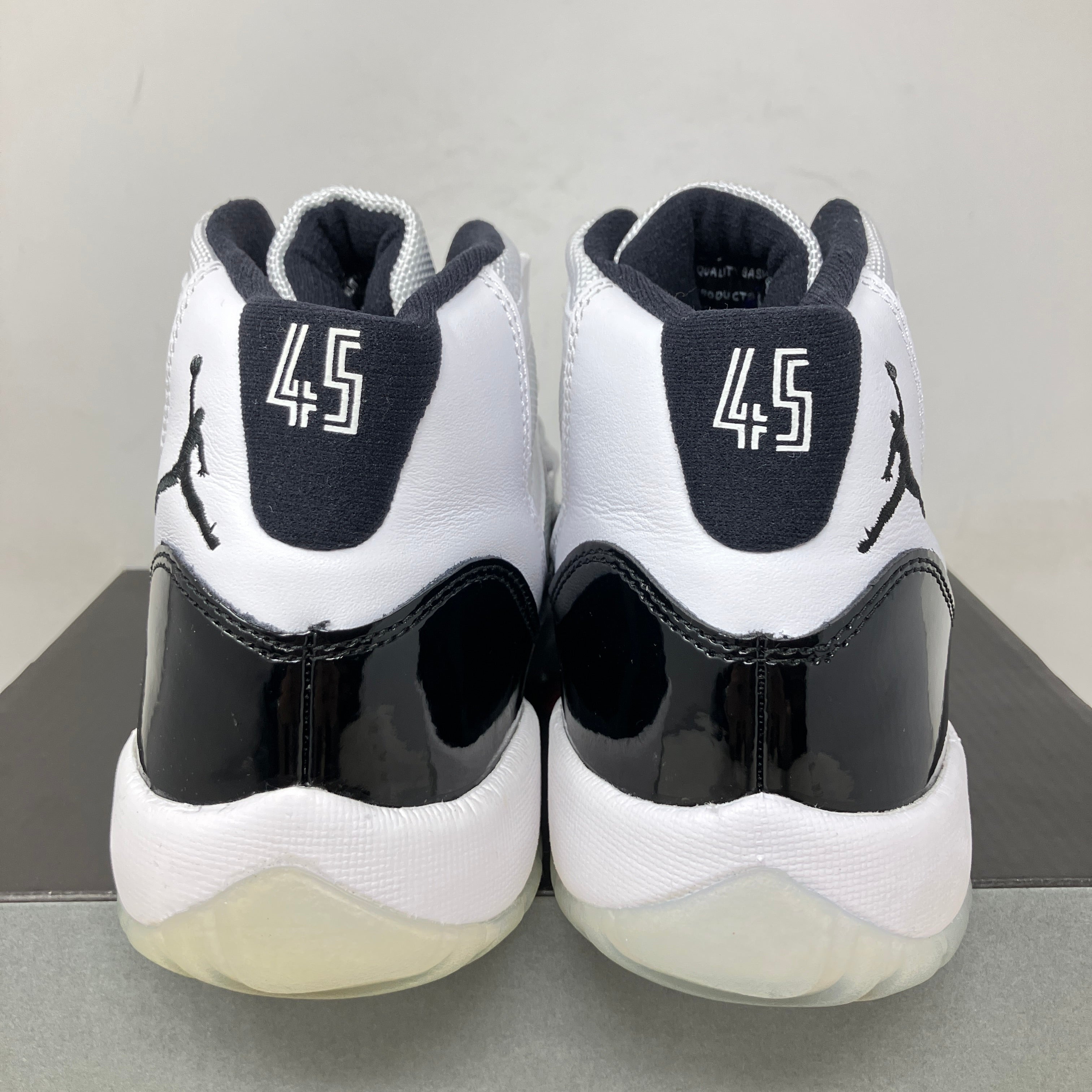 Jordan 11 Retro Concord (2018) (GS)
