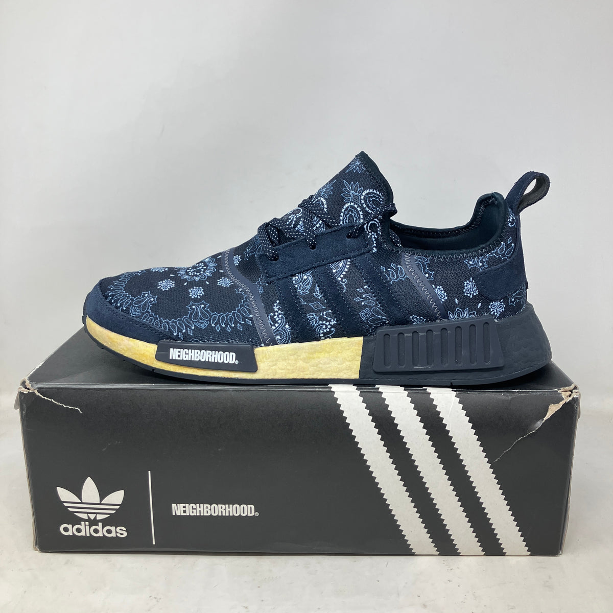 adidas NMD R1 Neighborhood Paisley Night Navy