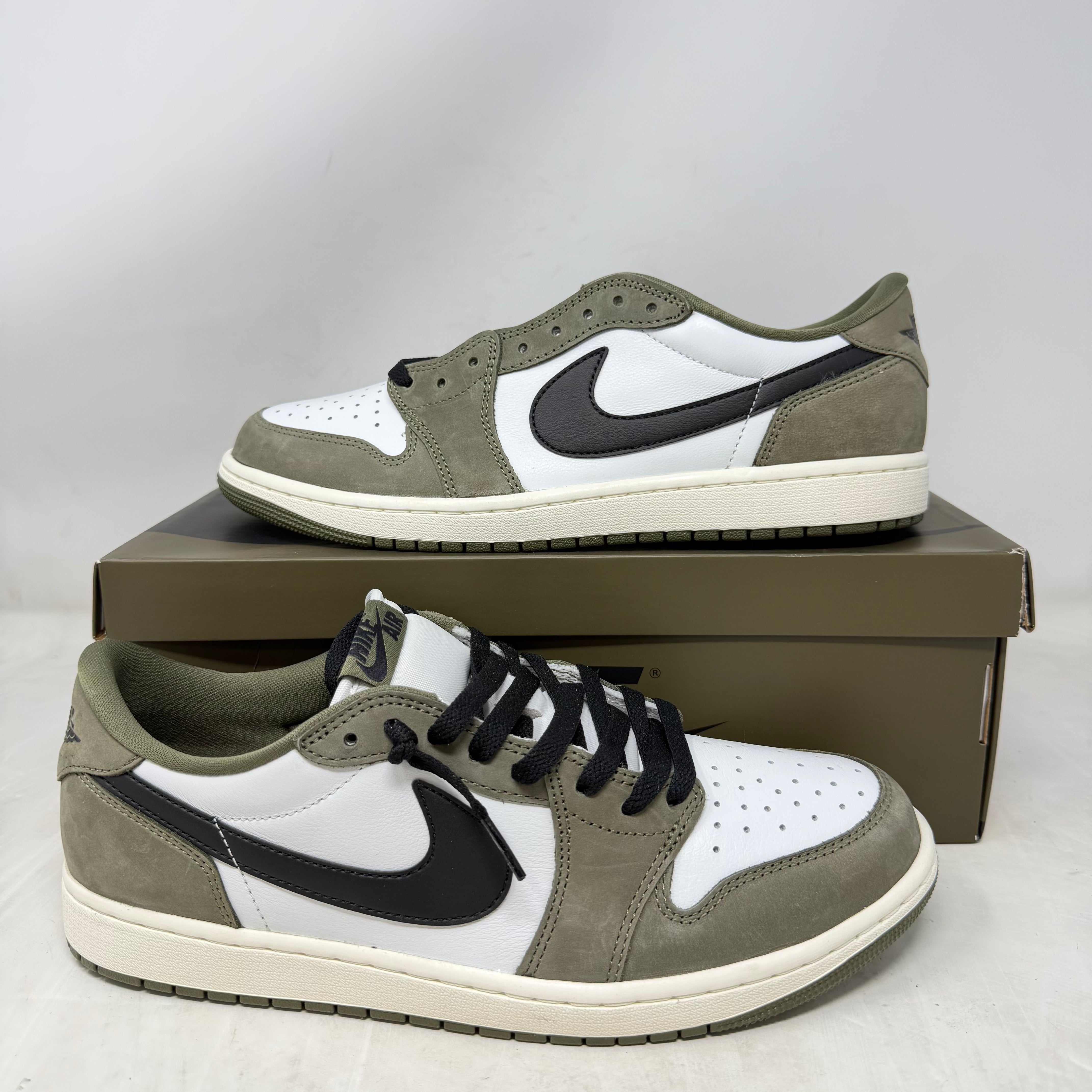 Jordan 1 Retro Low Medium Olive