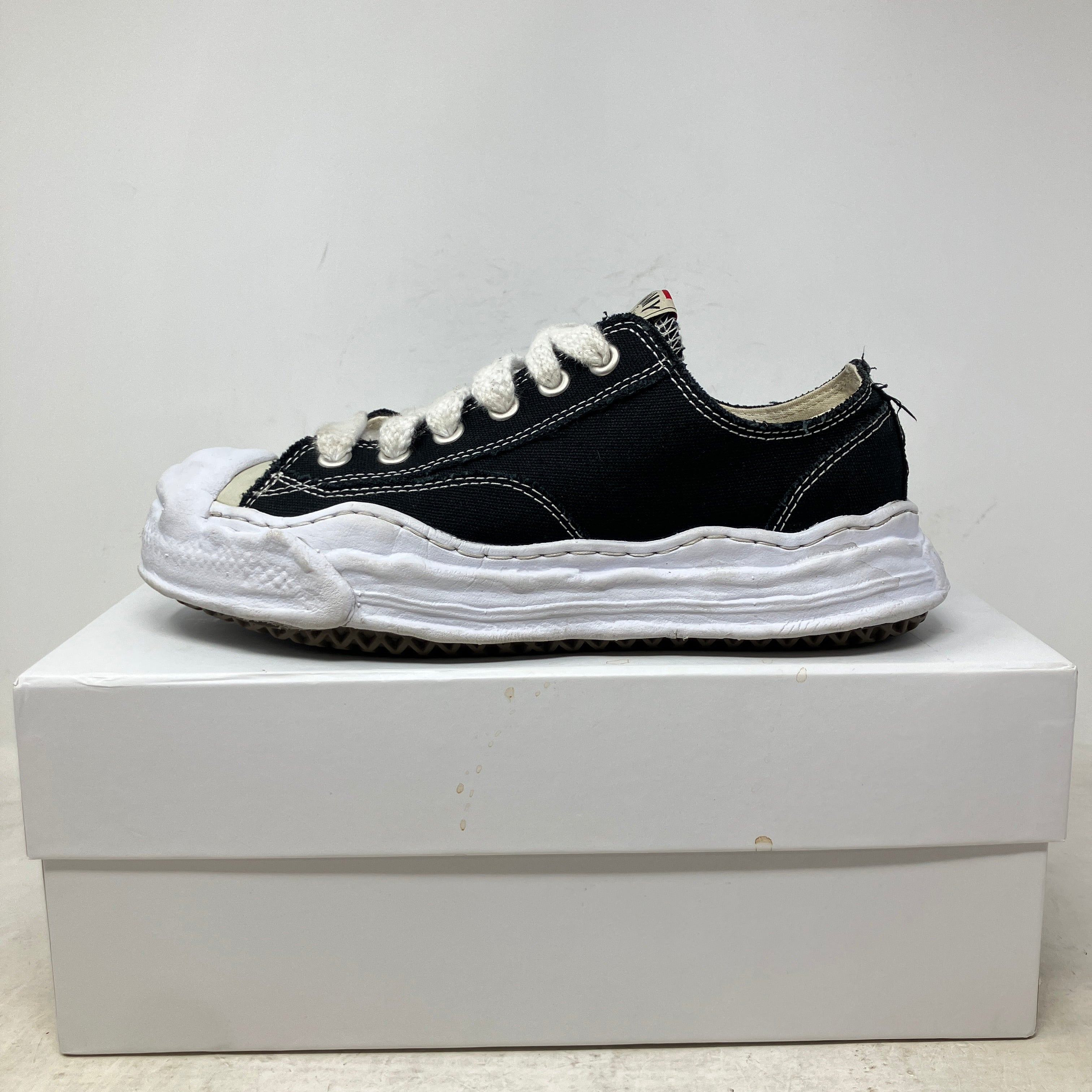 Maison Mihara Yasuhiro Hank OG Sole Canvas Low Black