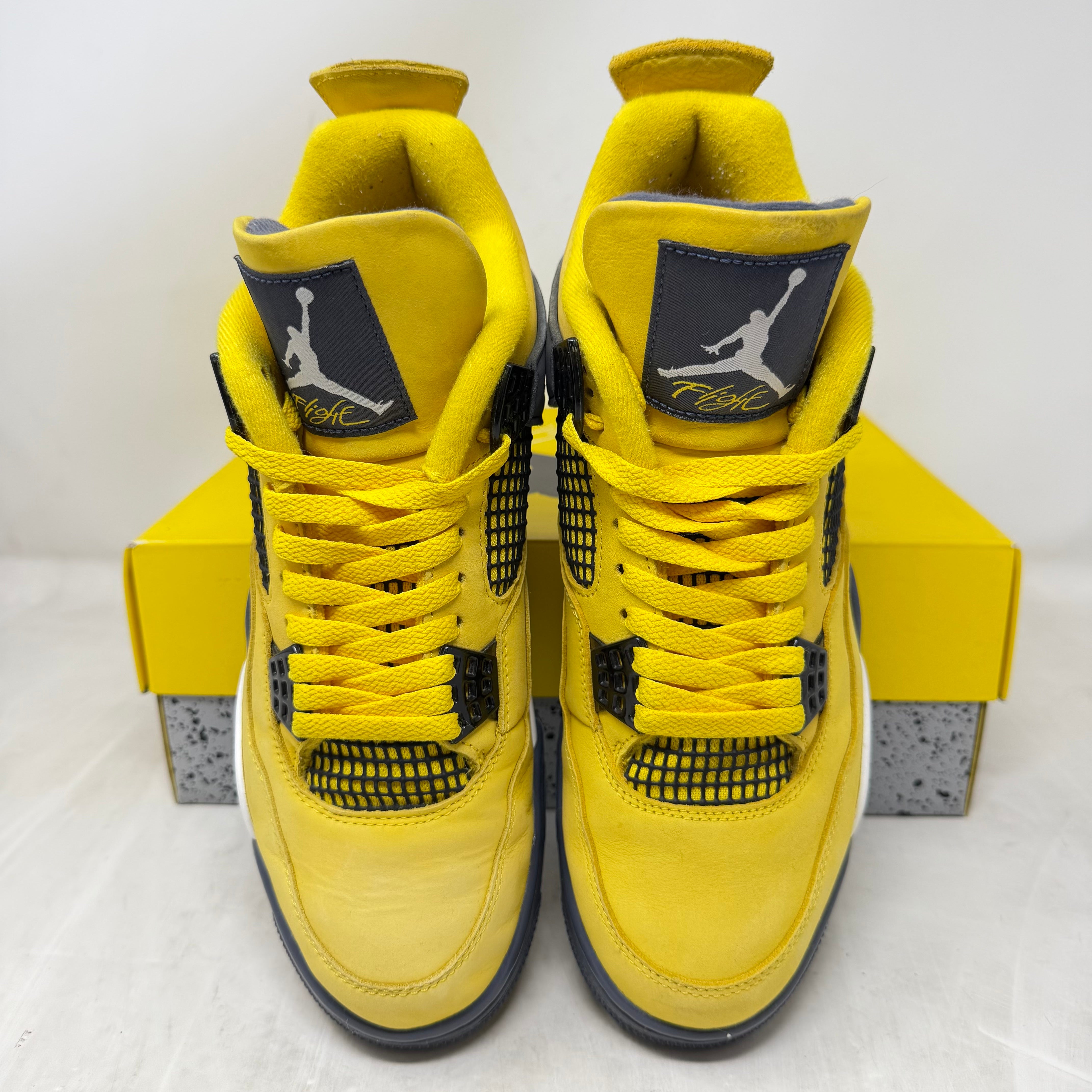 Jordan 4 Retro Lightning (2021)