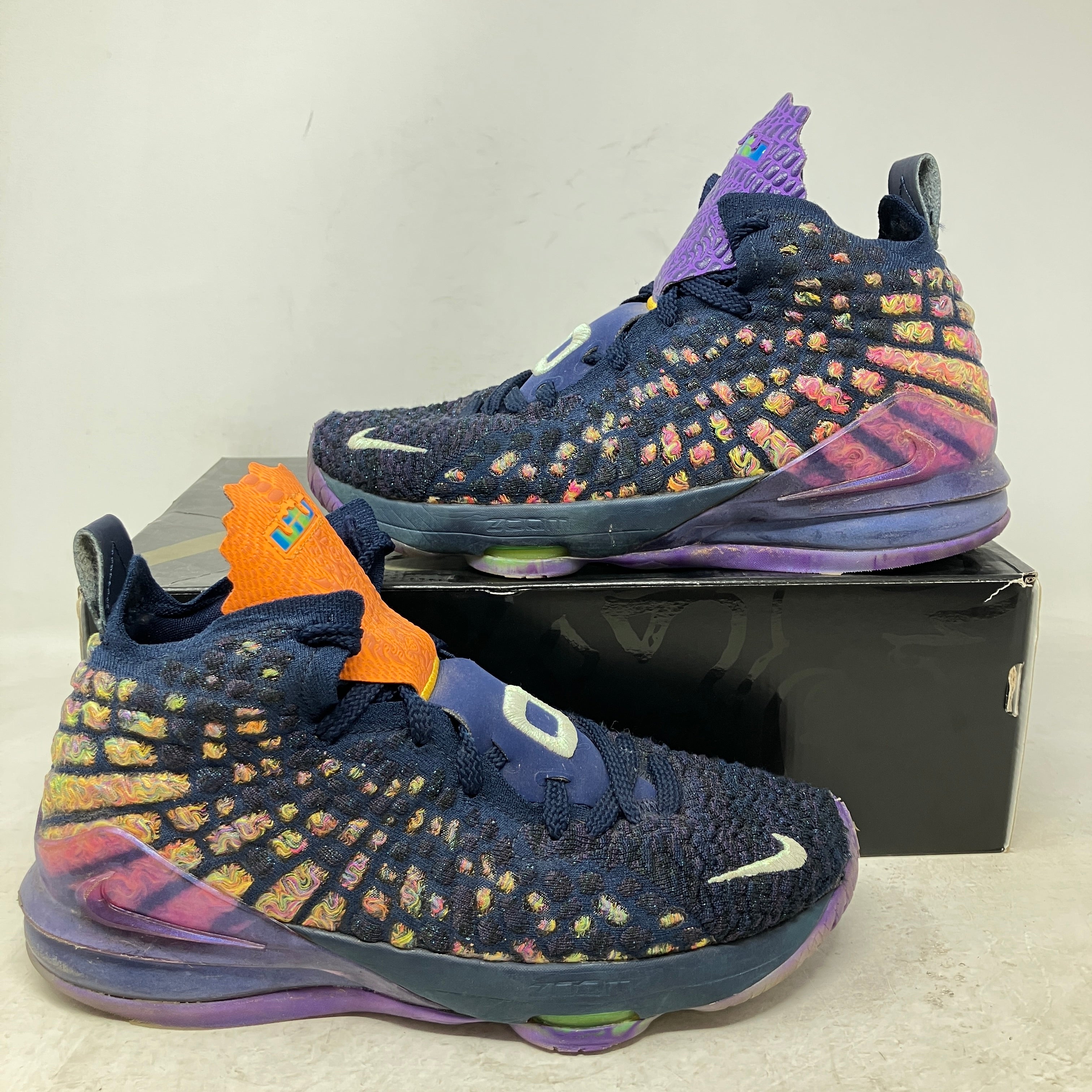 Nike LeBron 17 Monstars (GS)