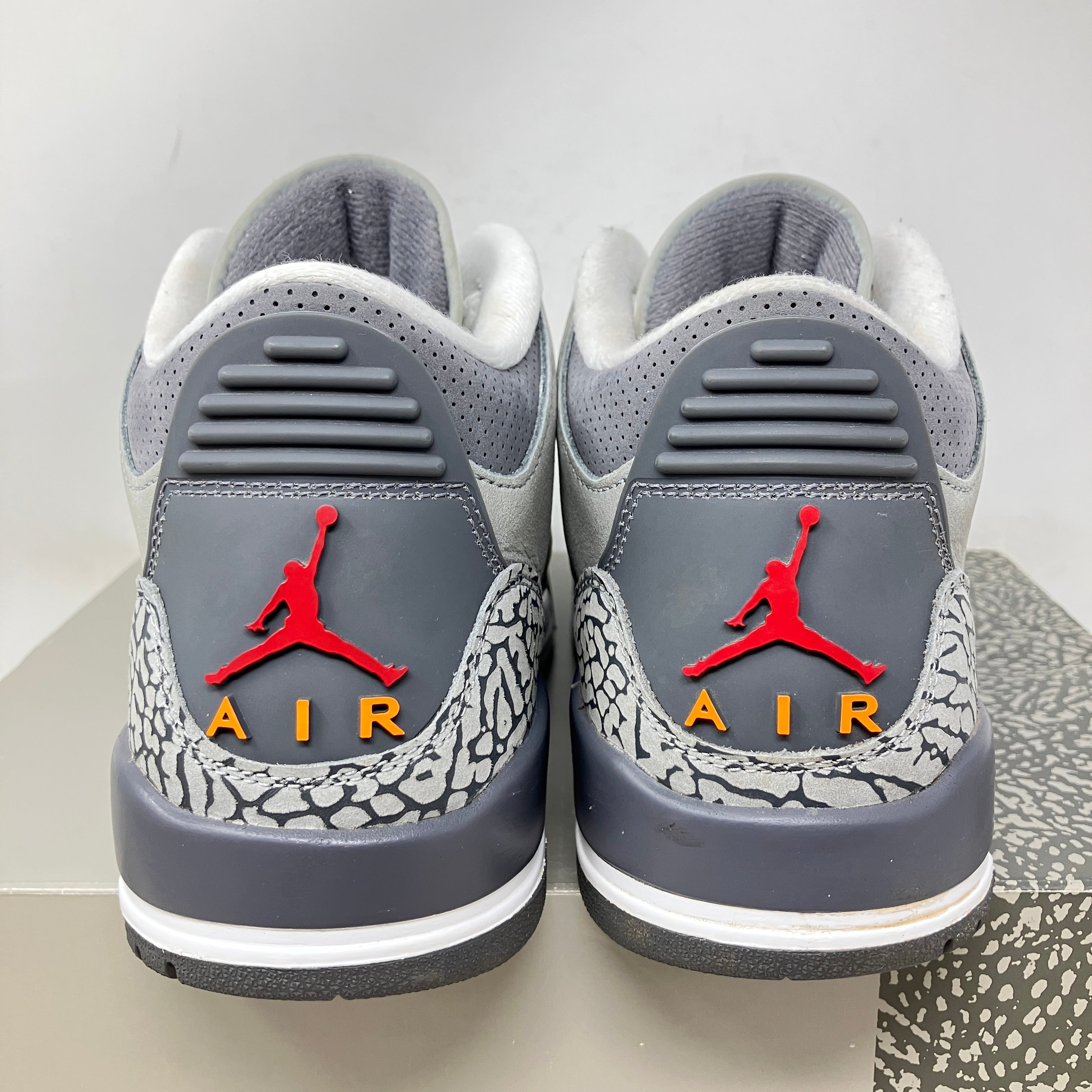 Jordan 3 Retro Cool Grey (2021)