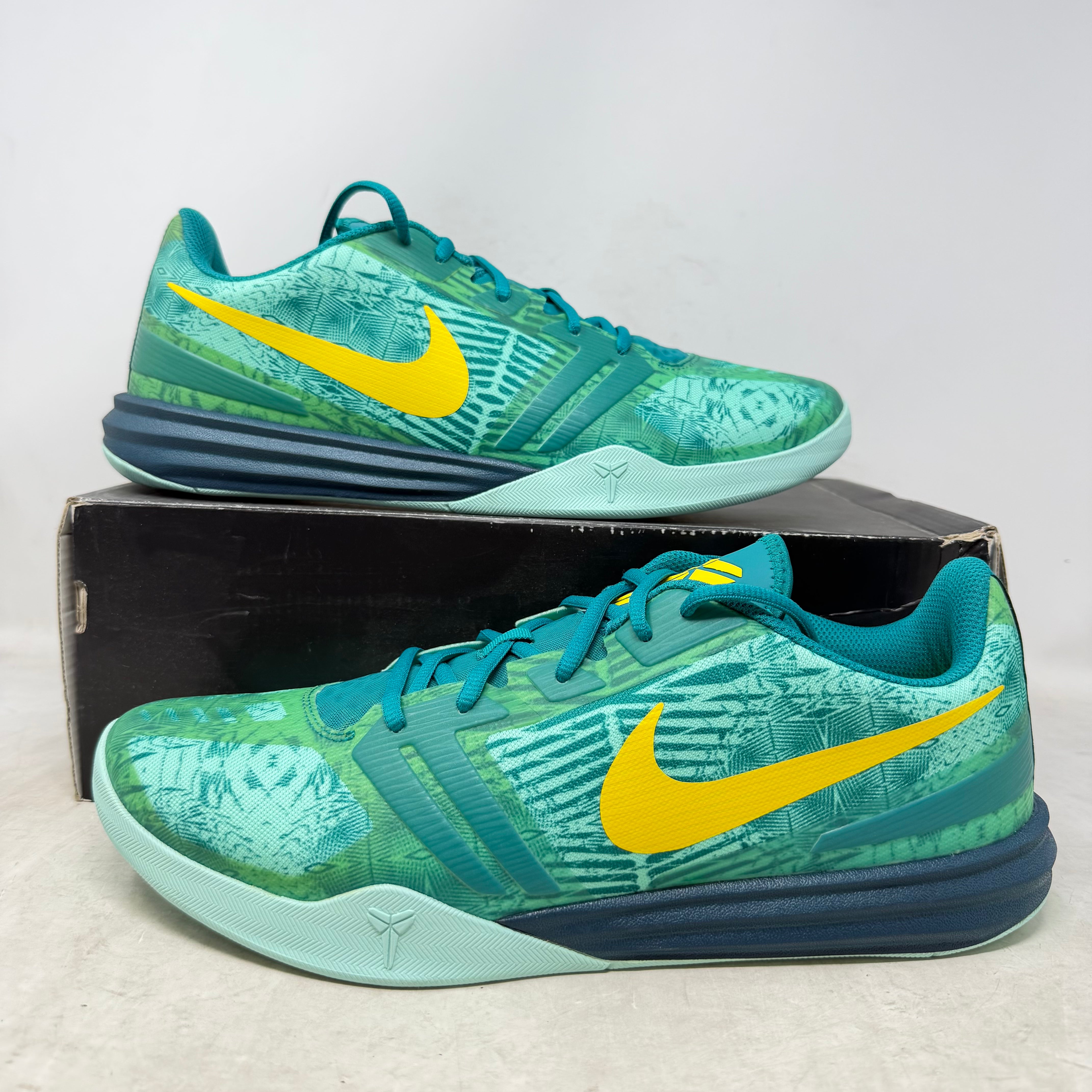 Kobe Mentality Turquoise Emerald