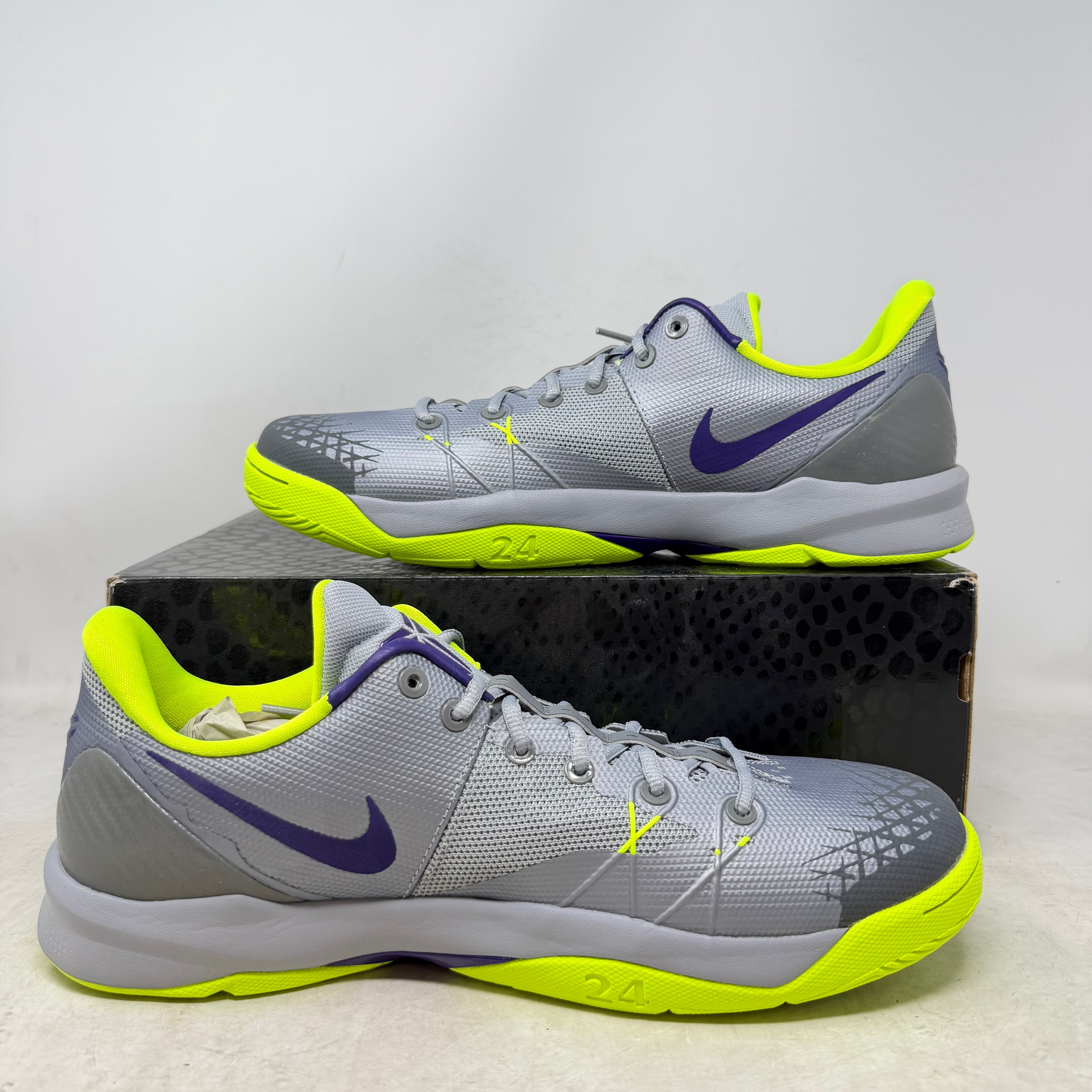 Nike Zoom Kobe Venomenon 4 Wolf Grey Volt