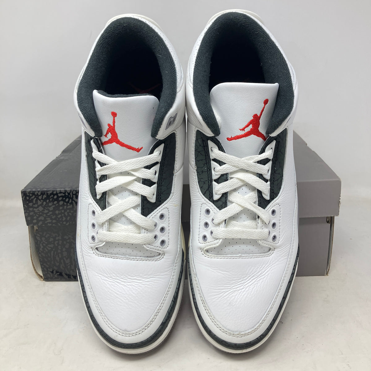 Jordan 3 Retro Cement Grey