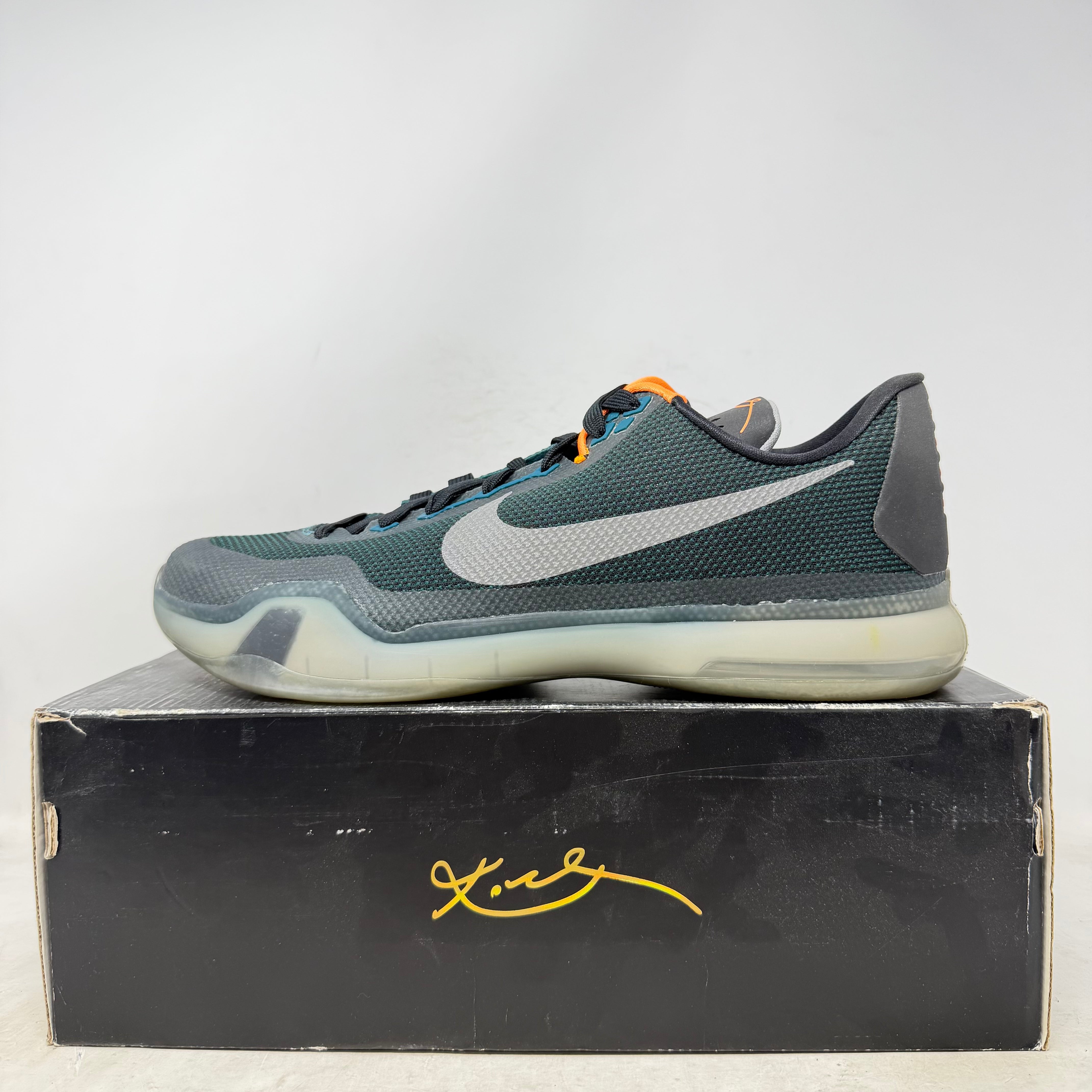 Nike Kobe 10 Flight