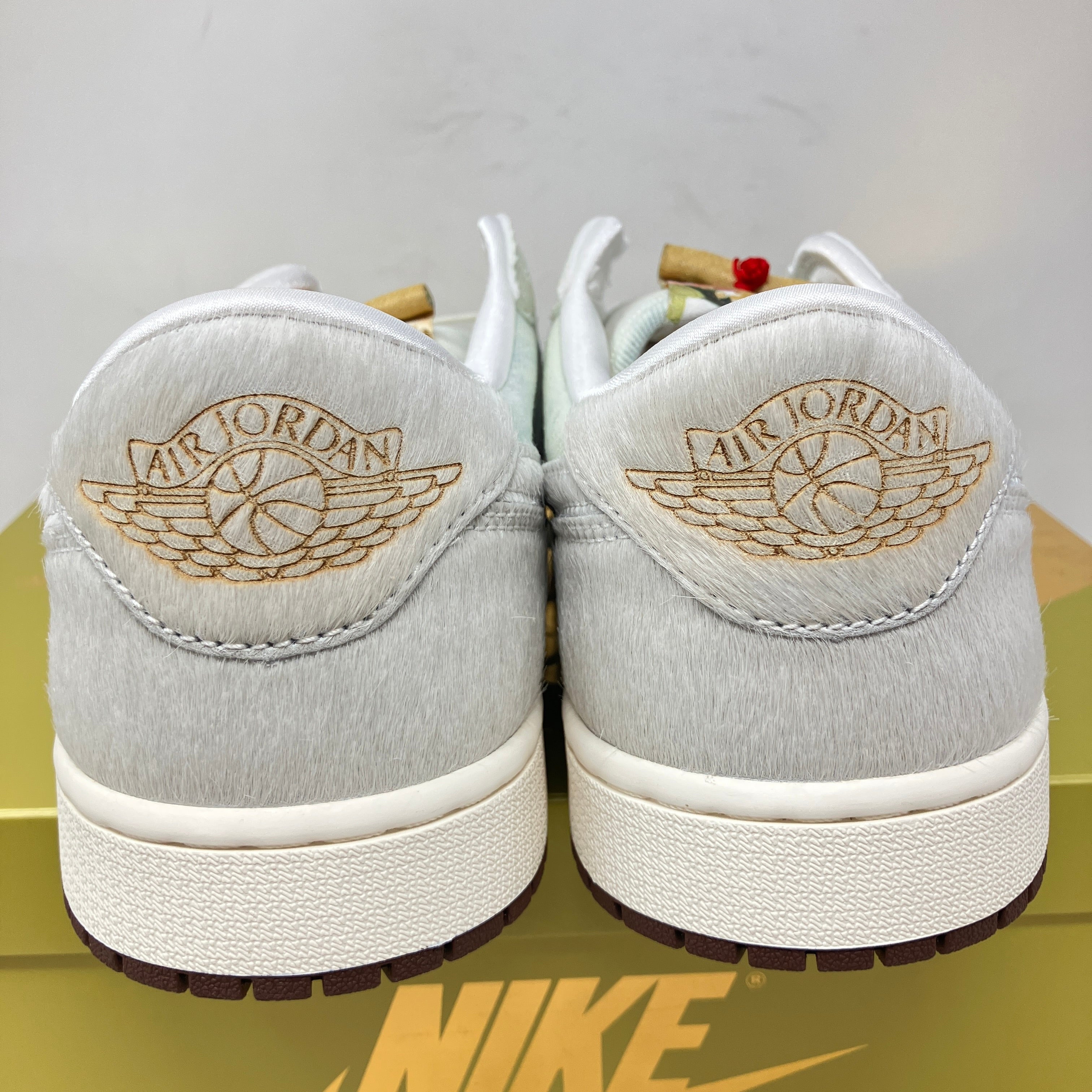 Jordan 1 Retro Low OG Football Grey Sail Light Chocolate