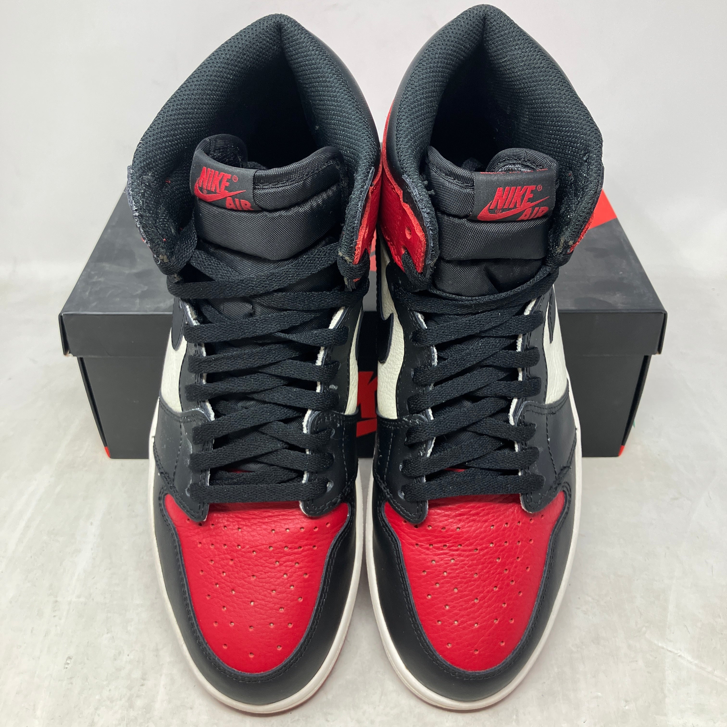 Jordan 1 Retro High Bred Toe