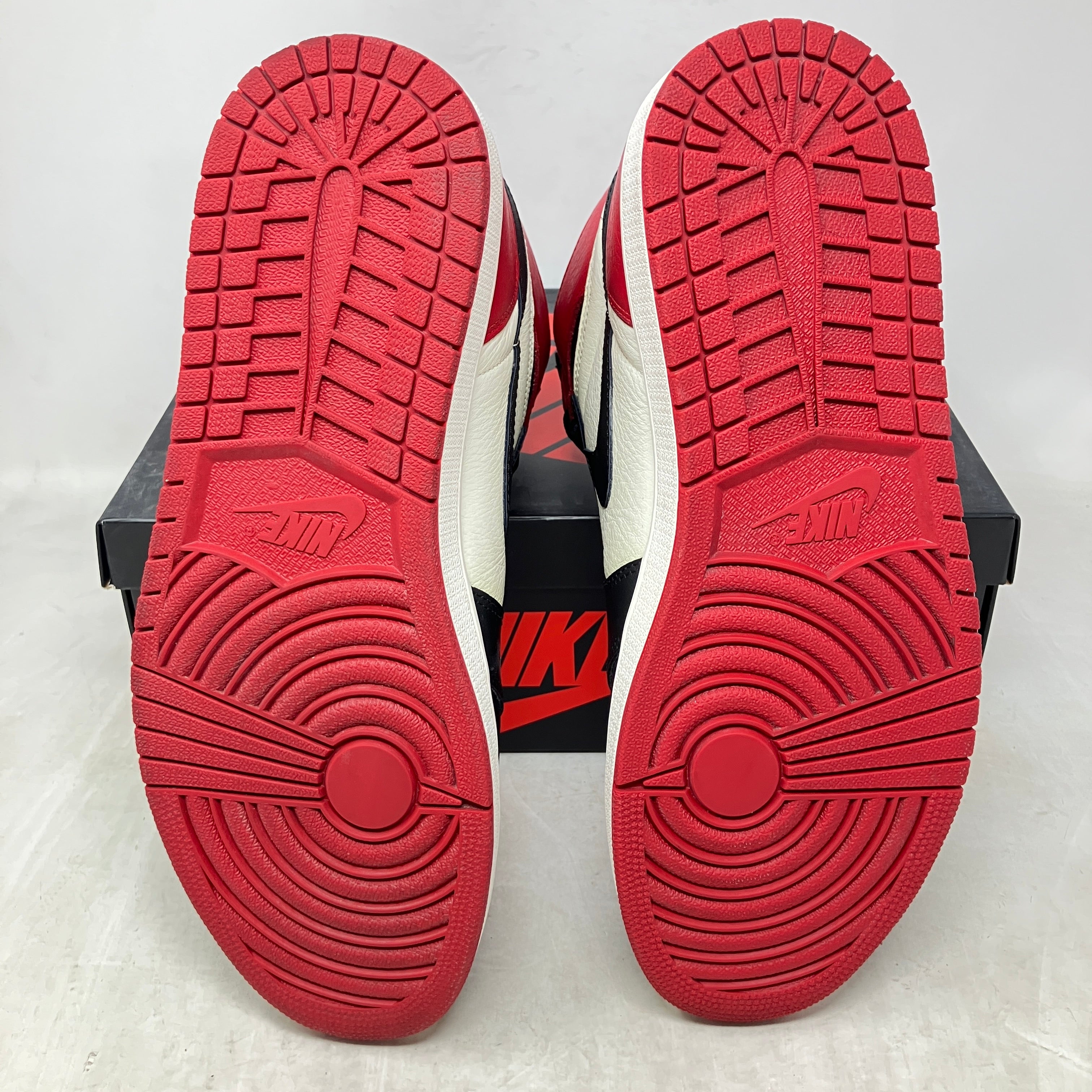 Jordan 1 Retro High Bred Toe