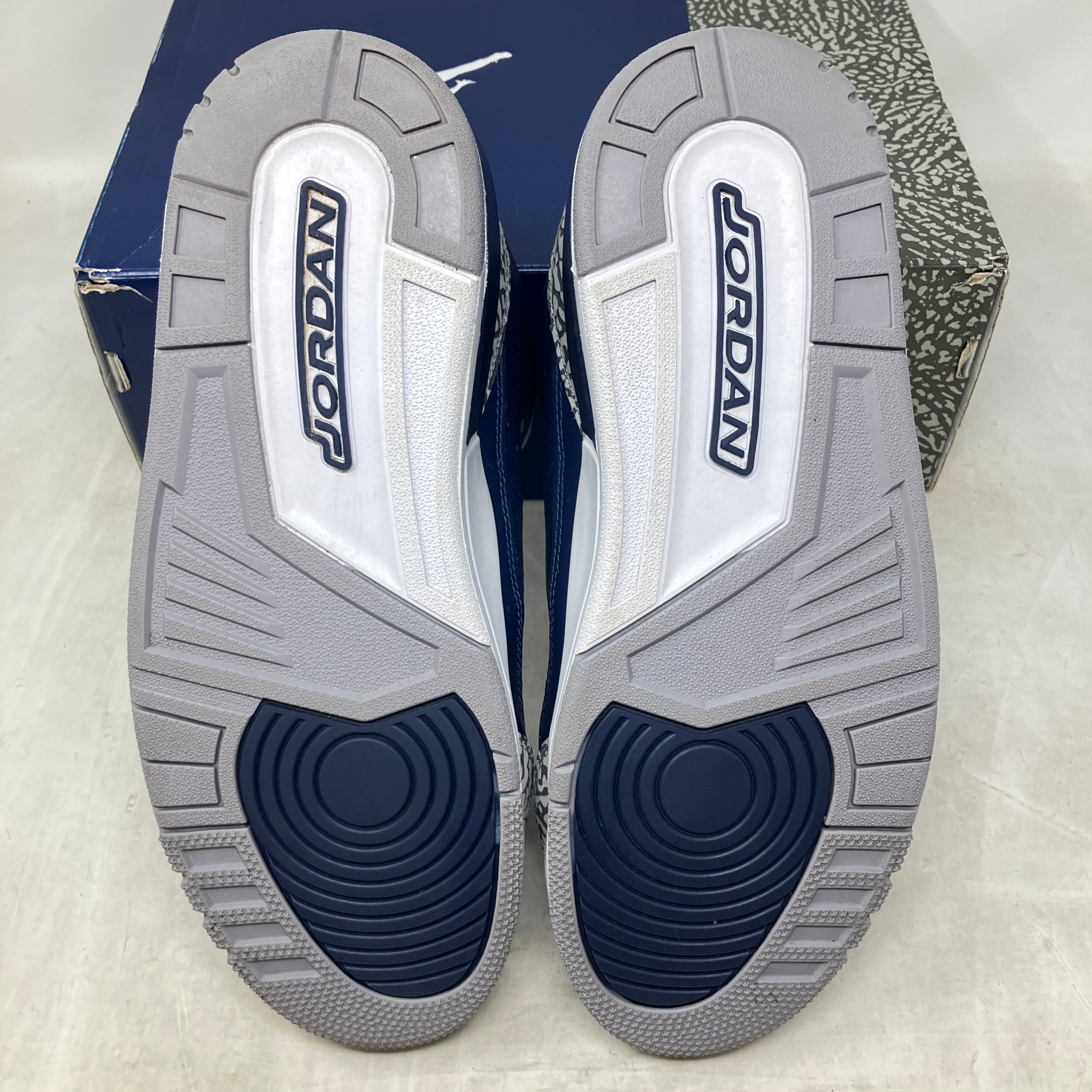 Jordan 3 Retro Georgetown (2021)