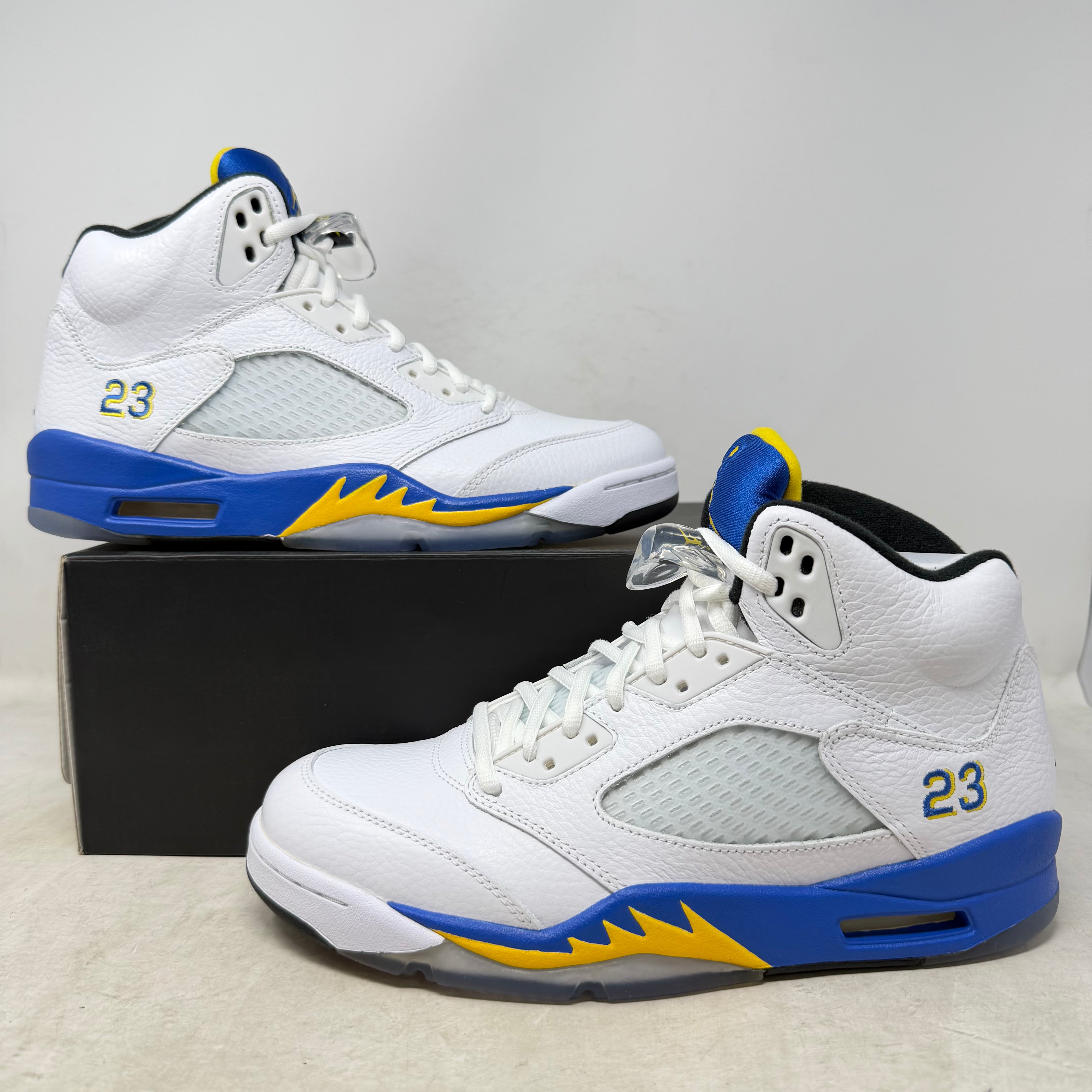 Jordan 5 Retro Laney (2013)