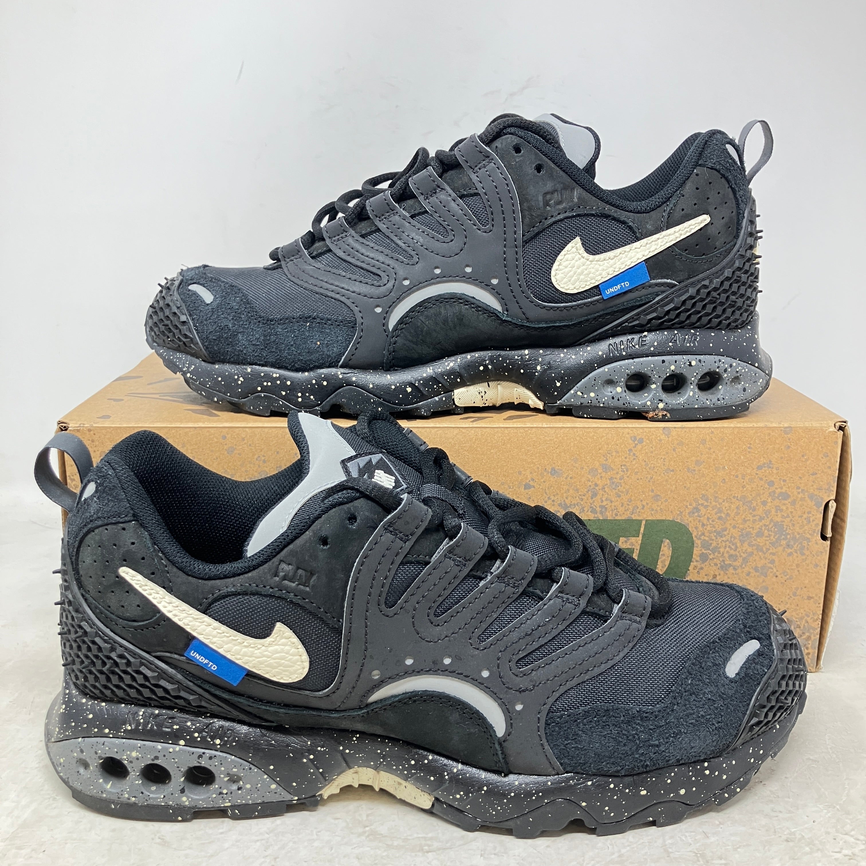 Nike Air Terra Humara Undefeated Black