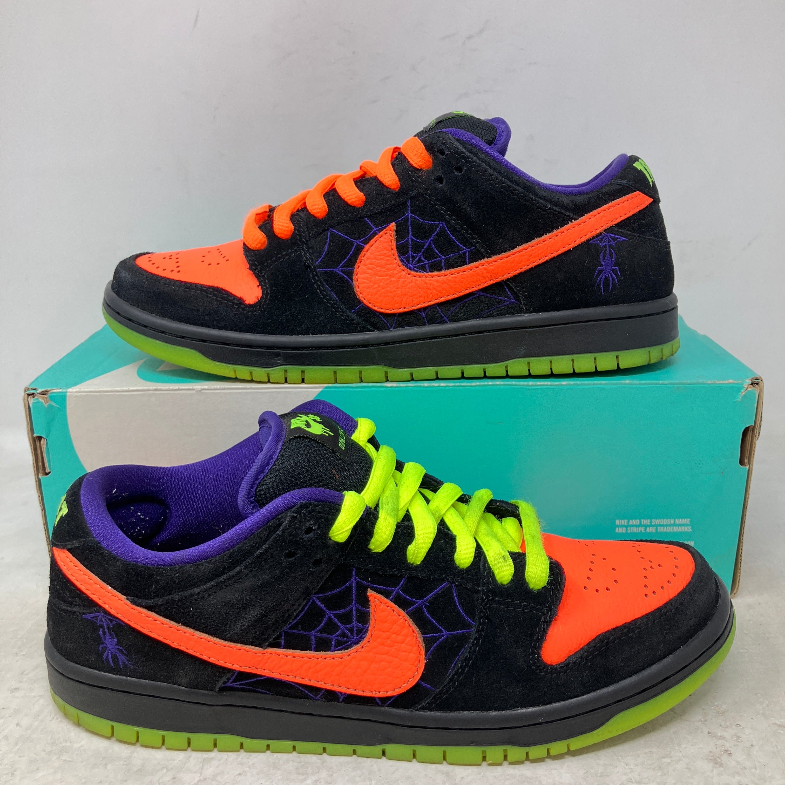 Nike SB Dunk Low Night of Mischief Halloween