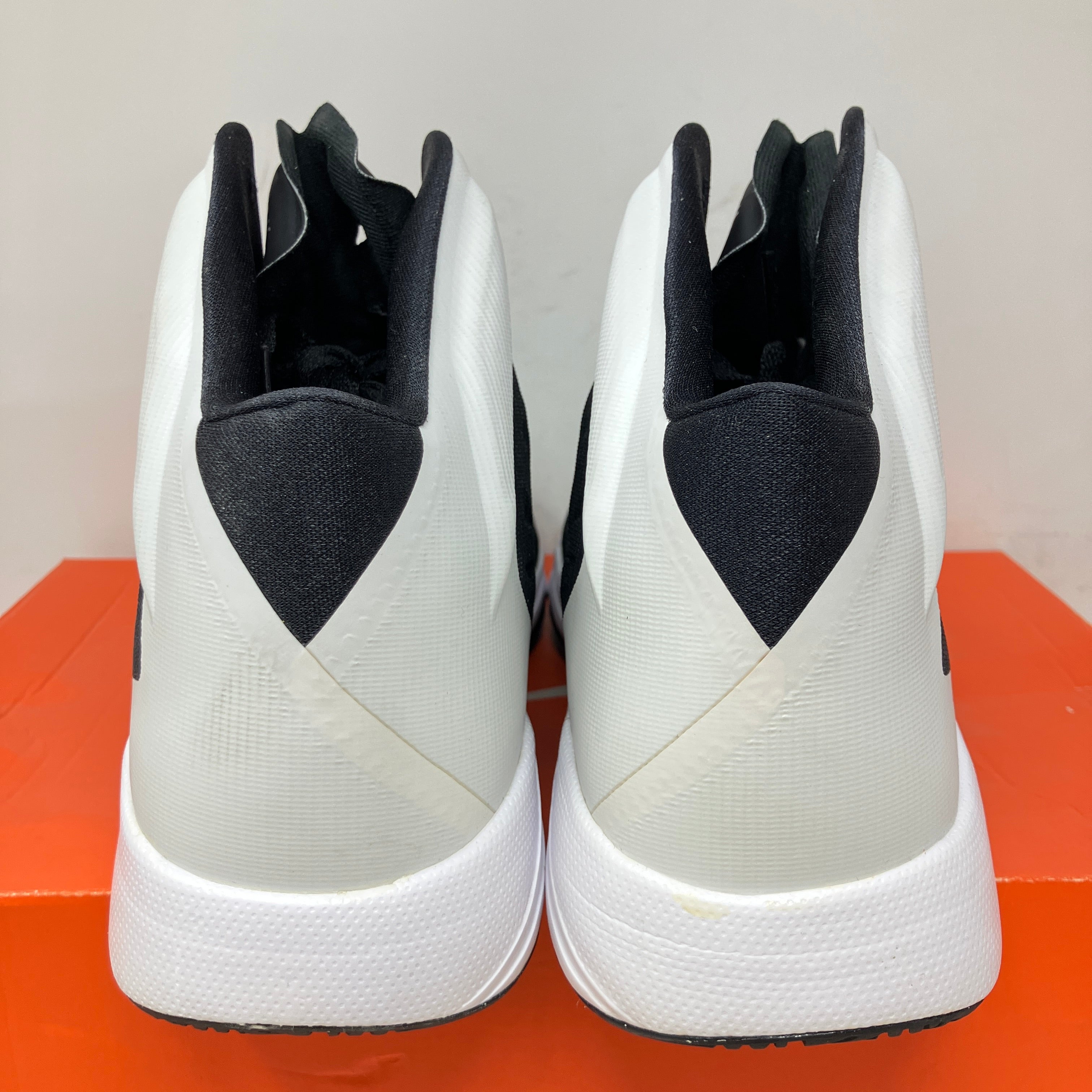 Nike Hyper Quickness Black White