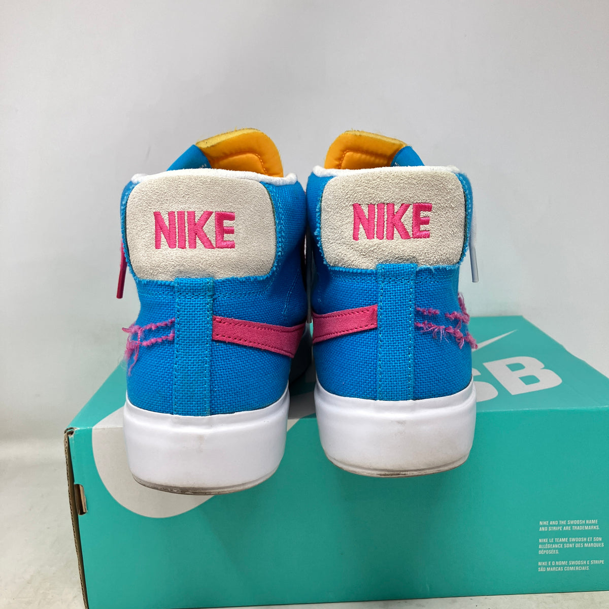 Nike SB Zoom Blazer Mid Edge Hack Pack Blue