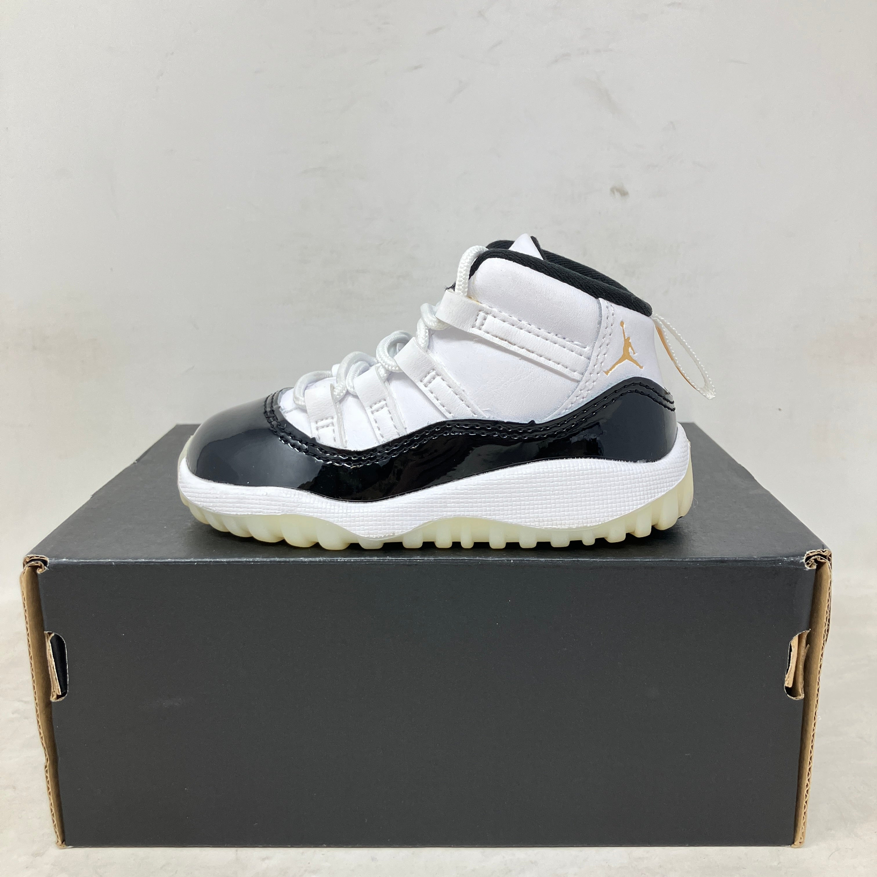 Jordan 11 Retro DMP Gratitude (2023) (TD)