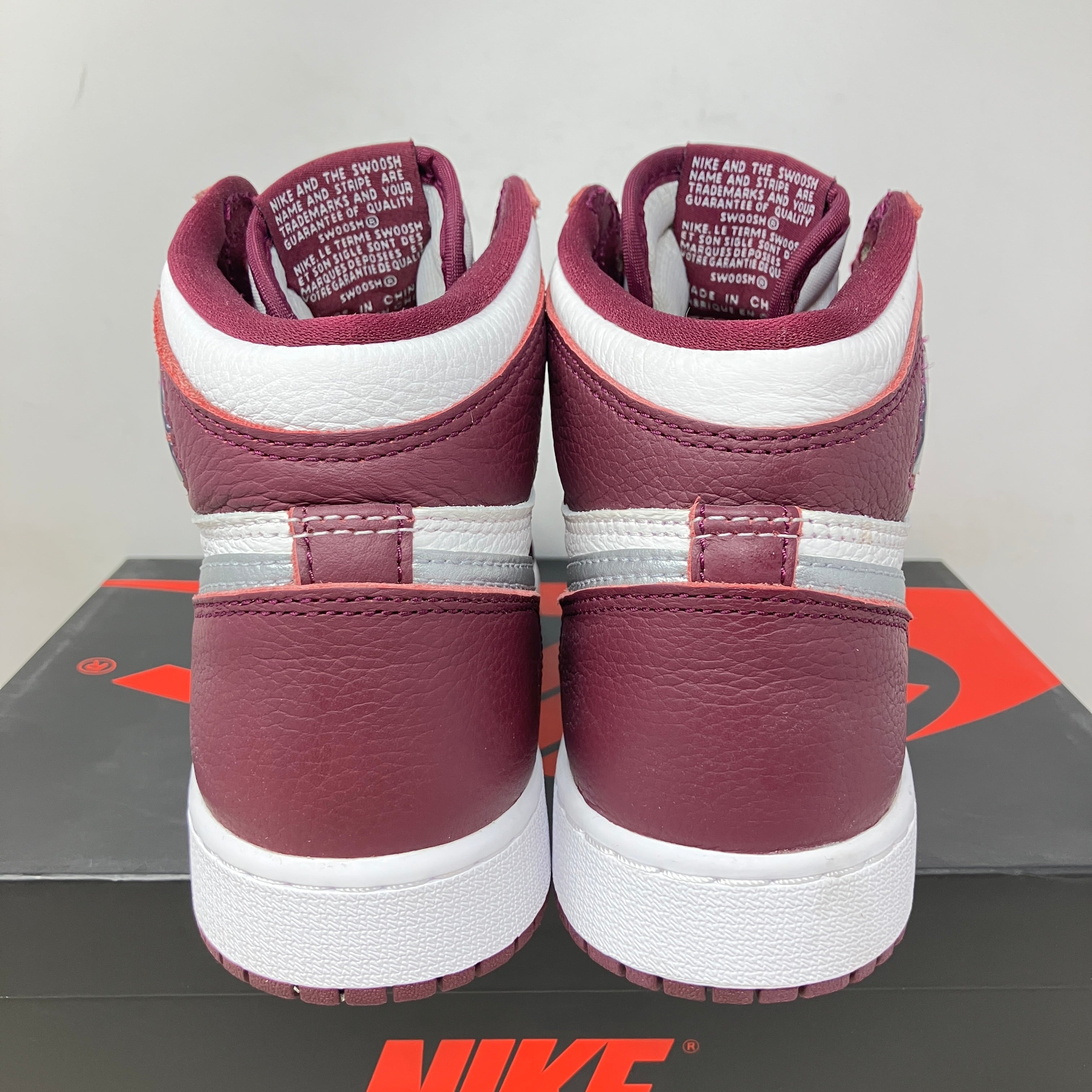 Jordan 1 Retro High OG Bordeaux (GS)