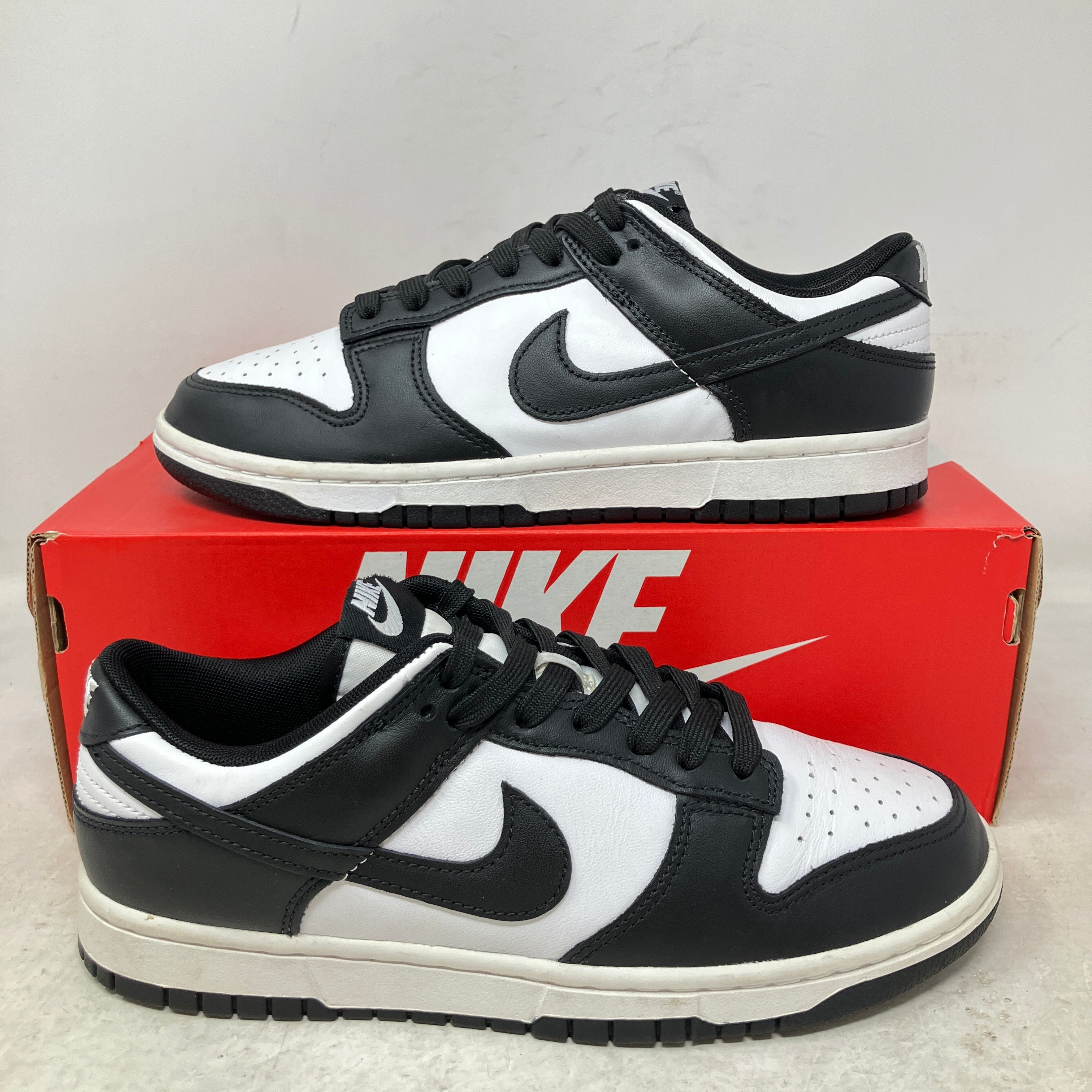 Nike Dunk Low Retro White Black Panda