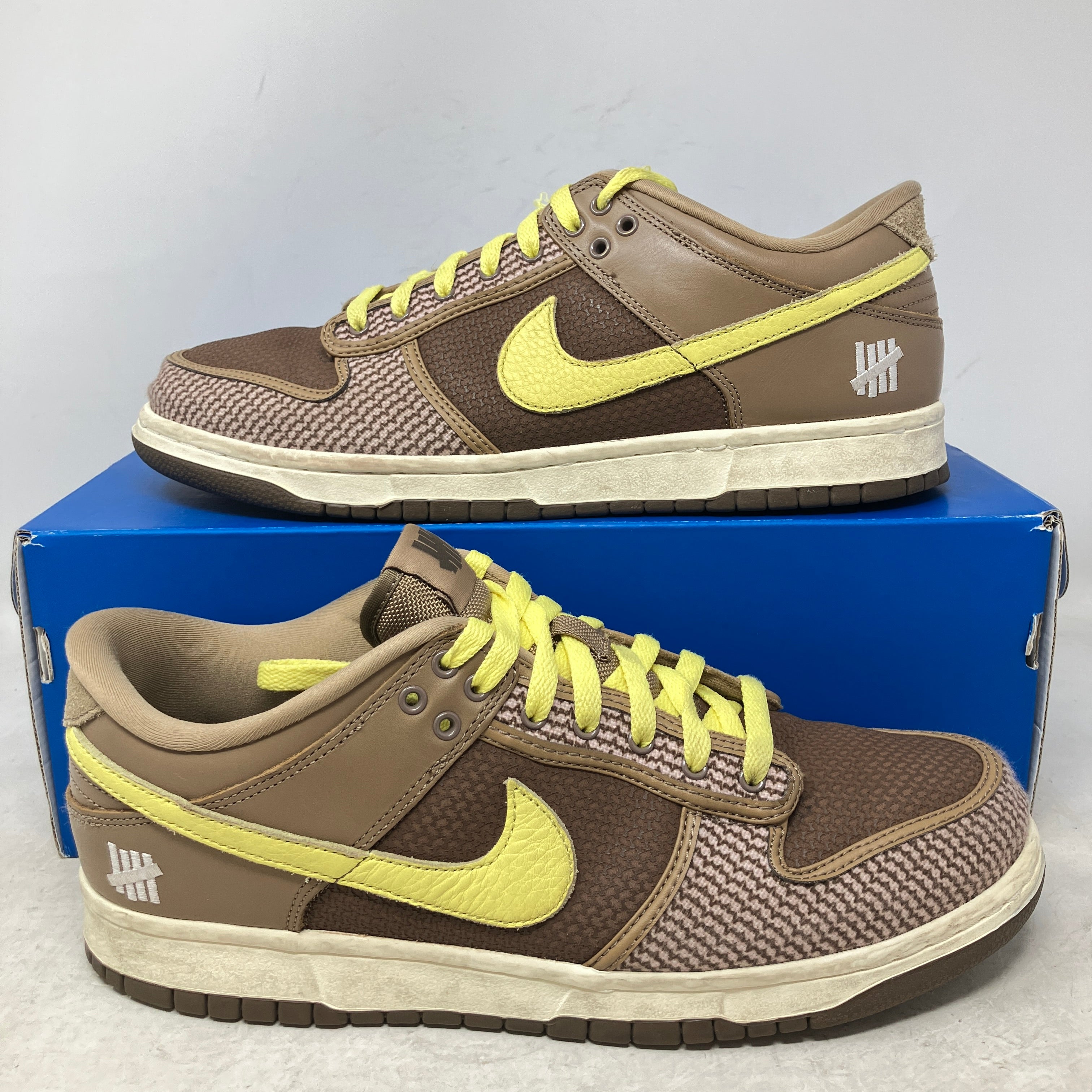 Nike Dunk Low SP Undefeated Canteen Dunk vs. AF1 Pack