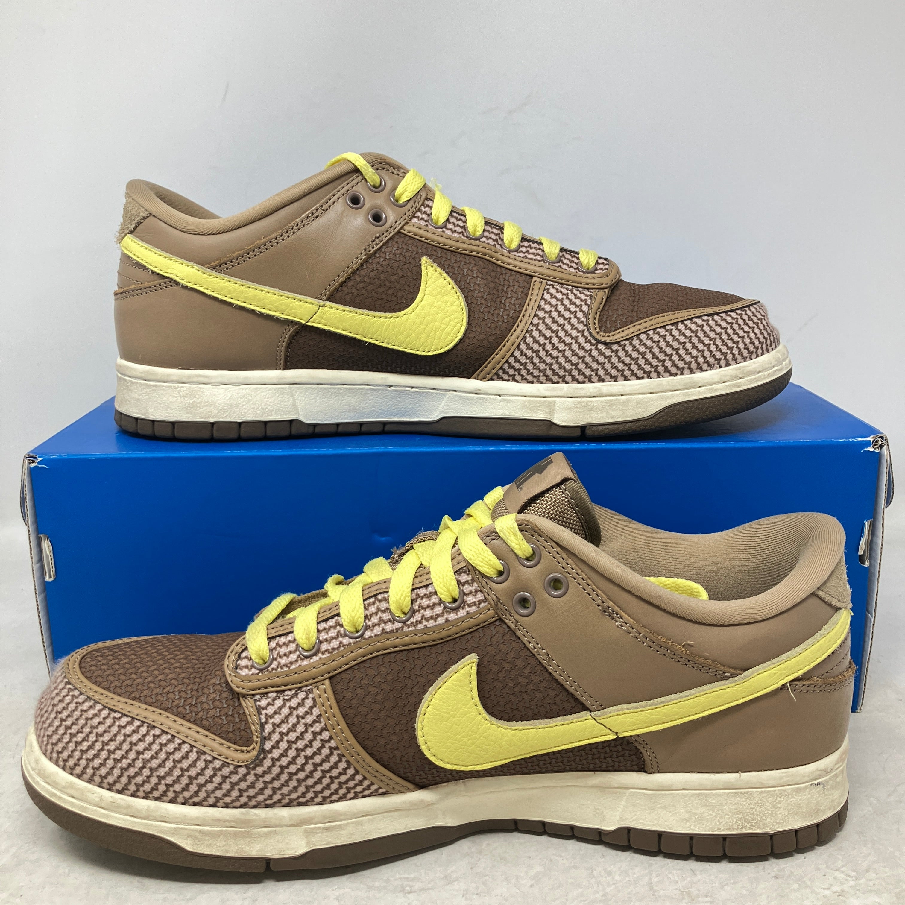 Nike Dunk Low SP Undefeated Canteen Dunk vs. AF1 Pack