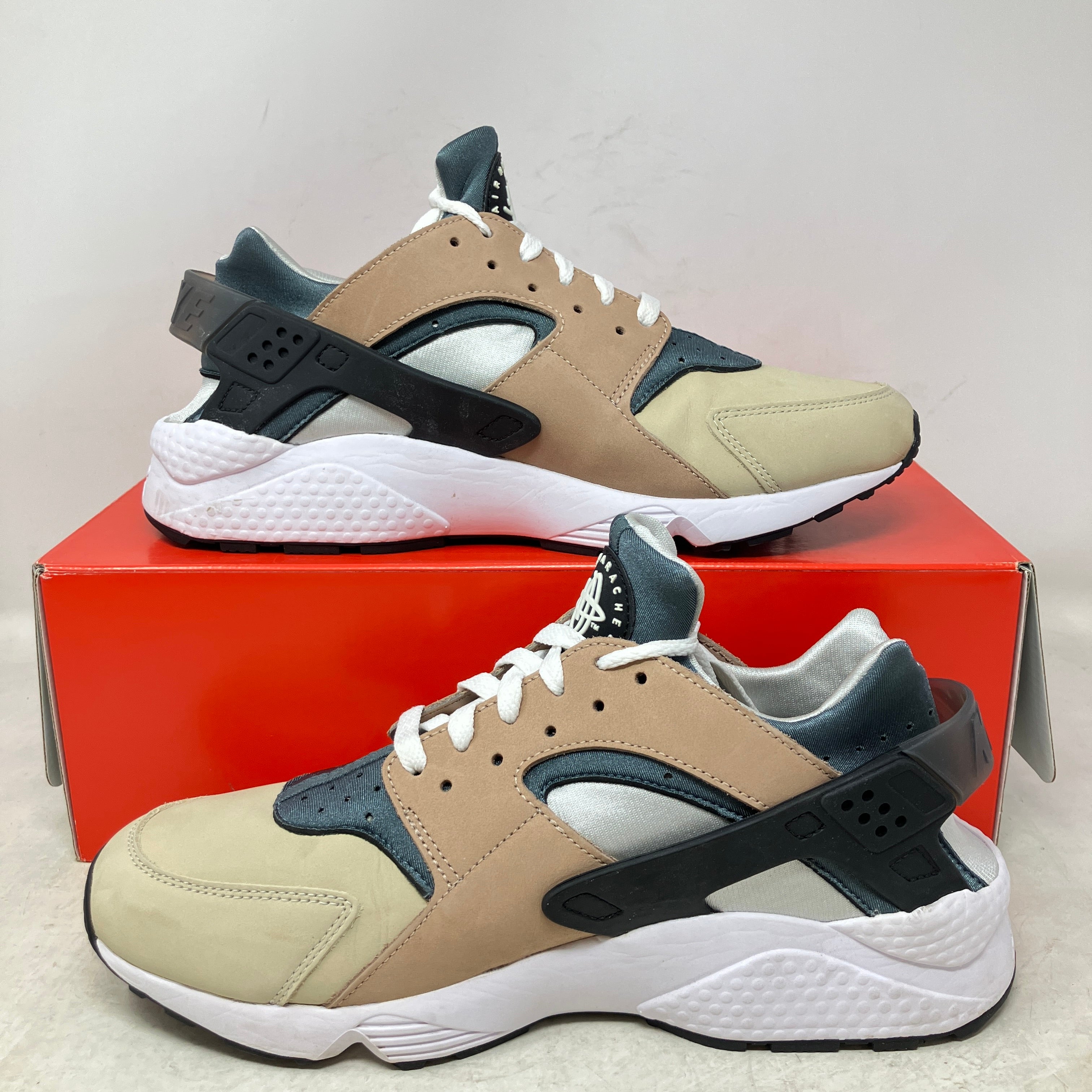 Nike Air Huarache Escape (2021)