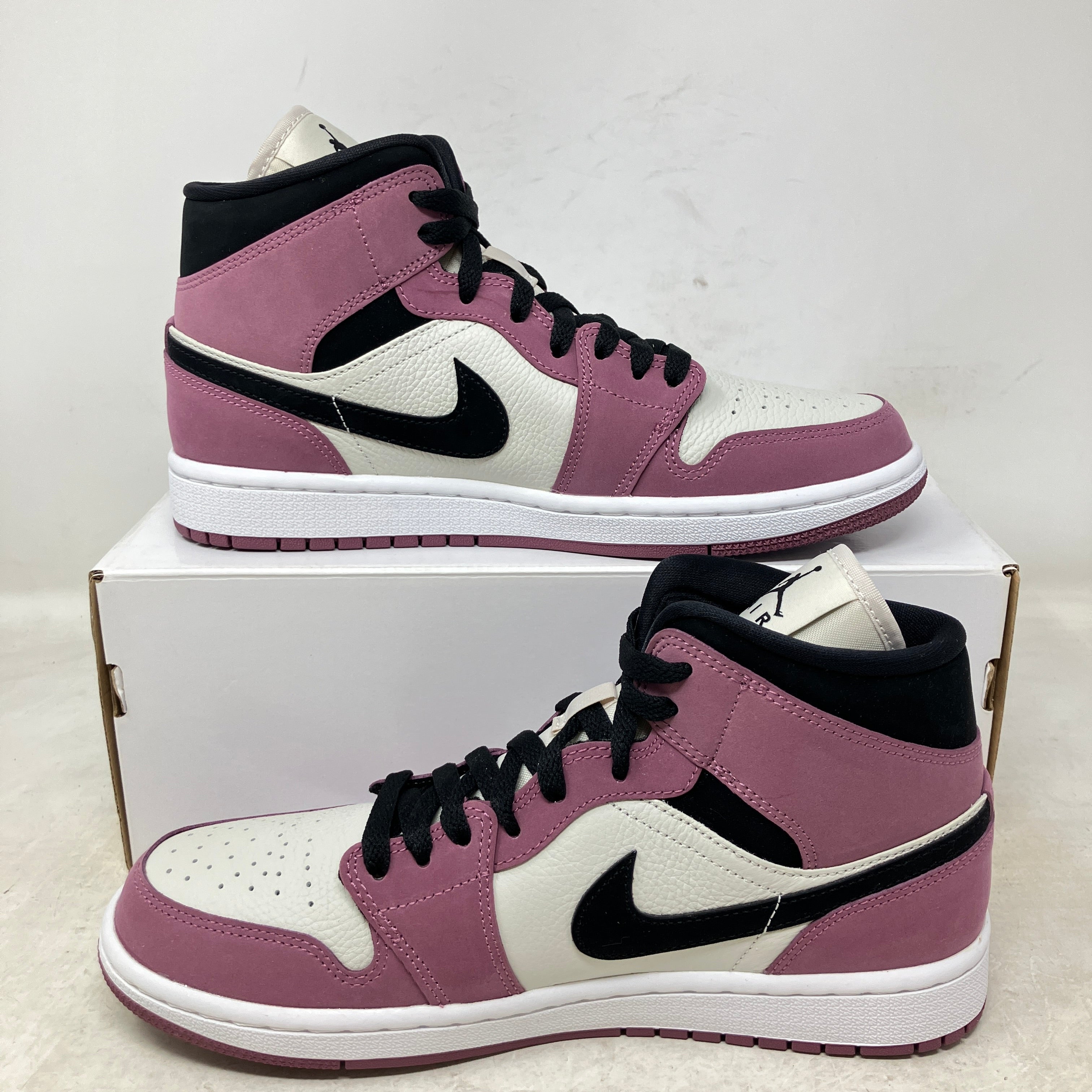 Jordan 1 Mid SE Light Mulberry (Women's)