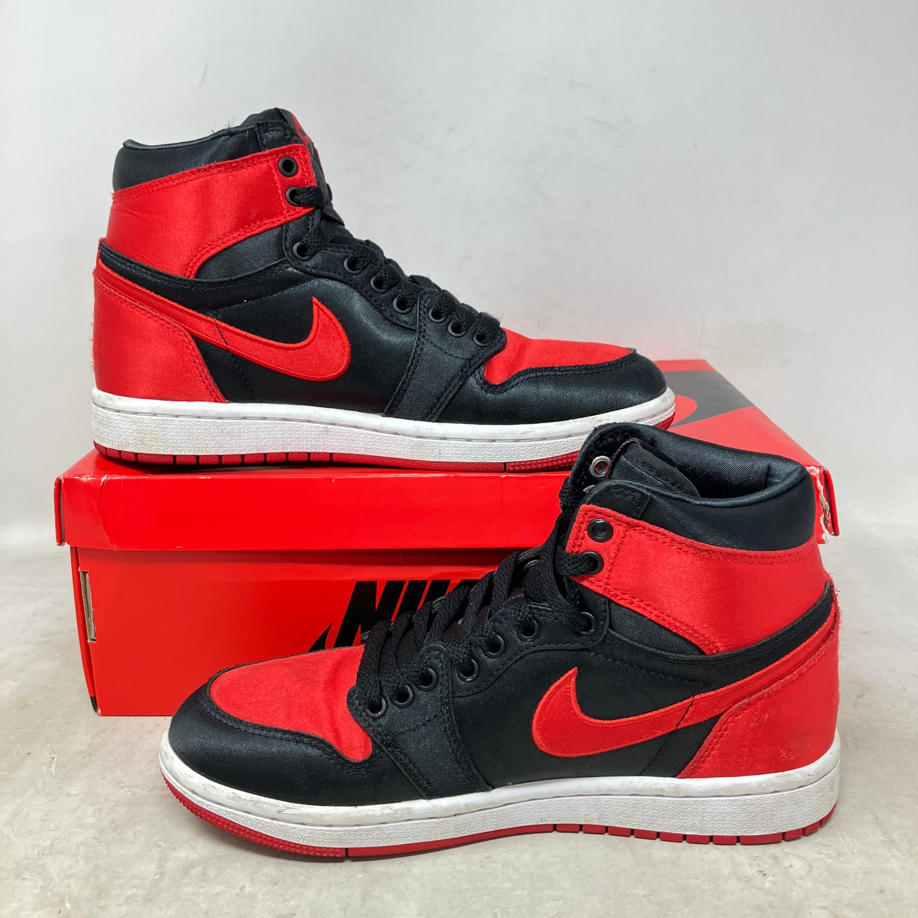 Jordan 1 Retro High OG Satin Bred (Women's)