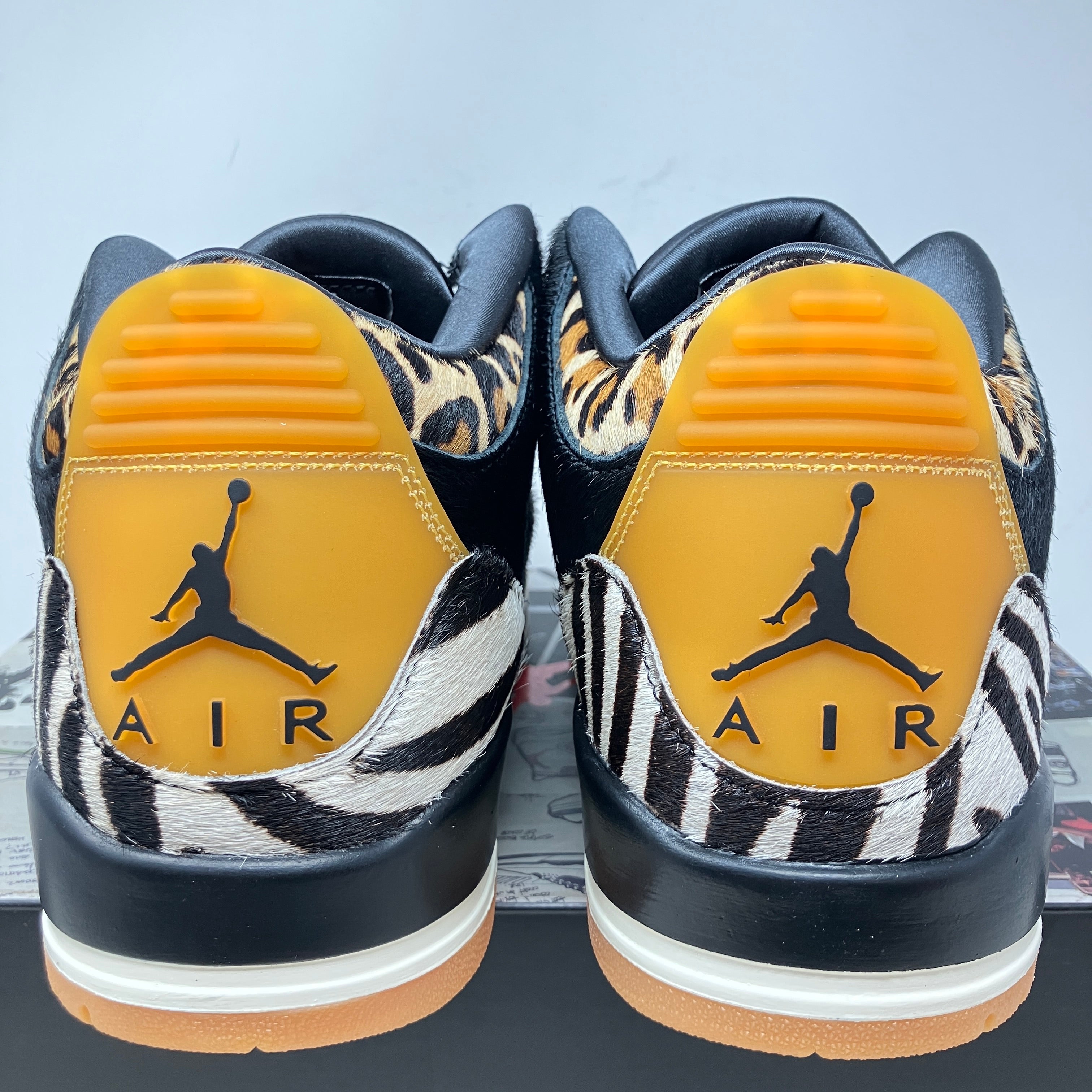 Jordan 3 Retro SE Animal Instinct