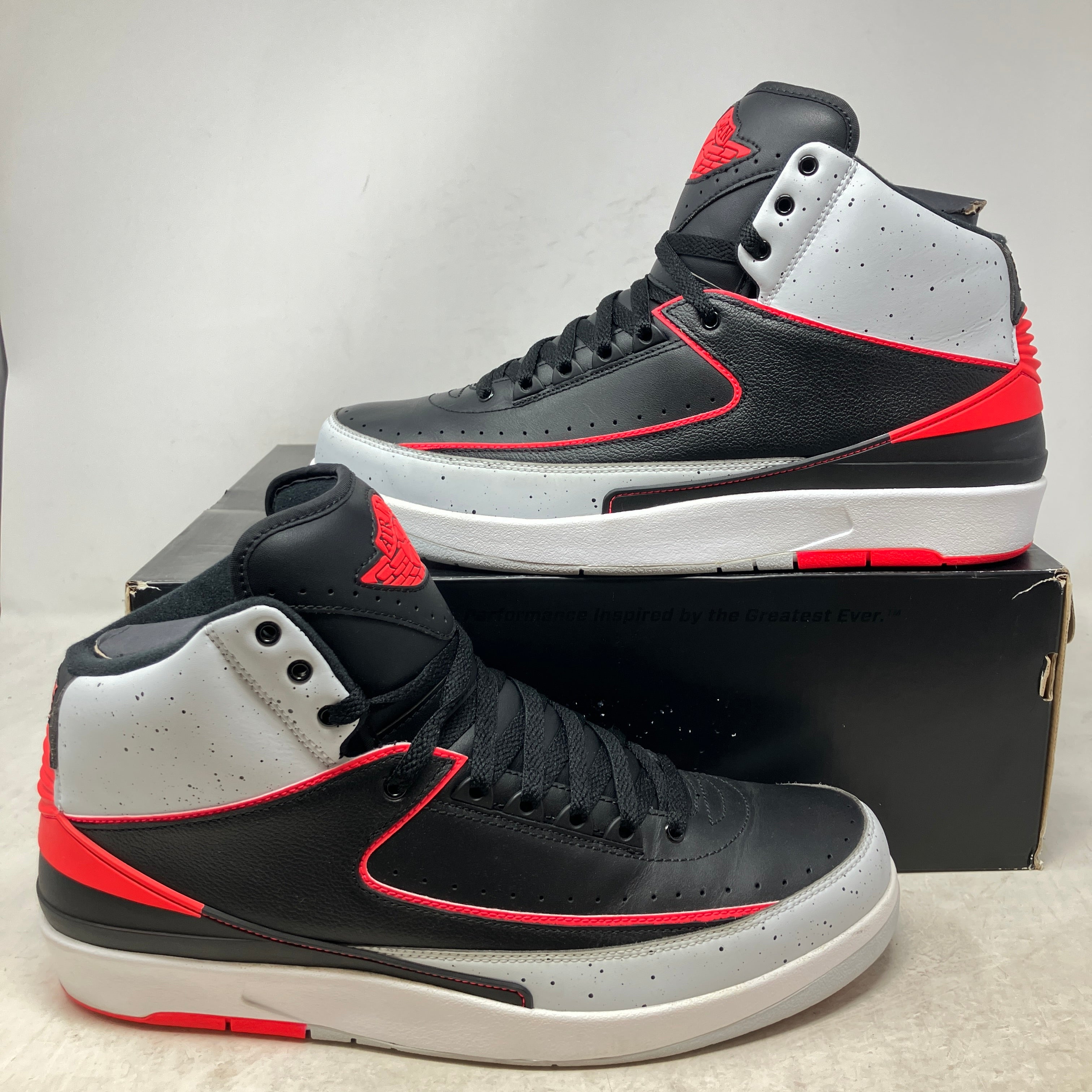Jordan 2 Retro Infrared Cement