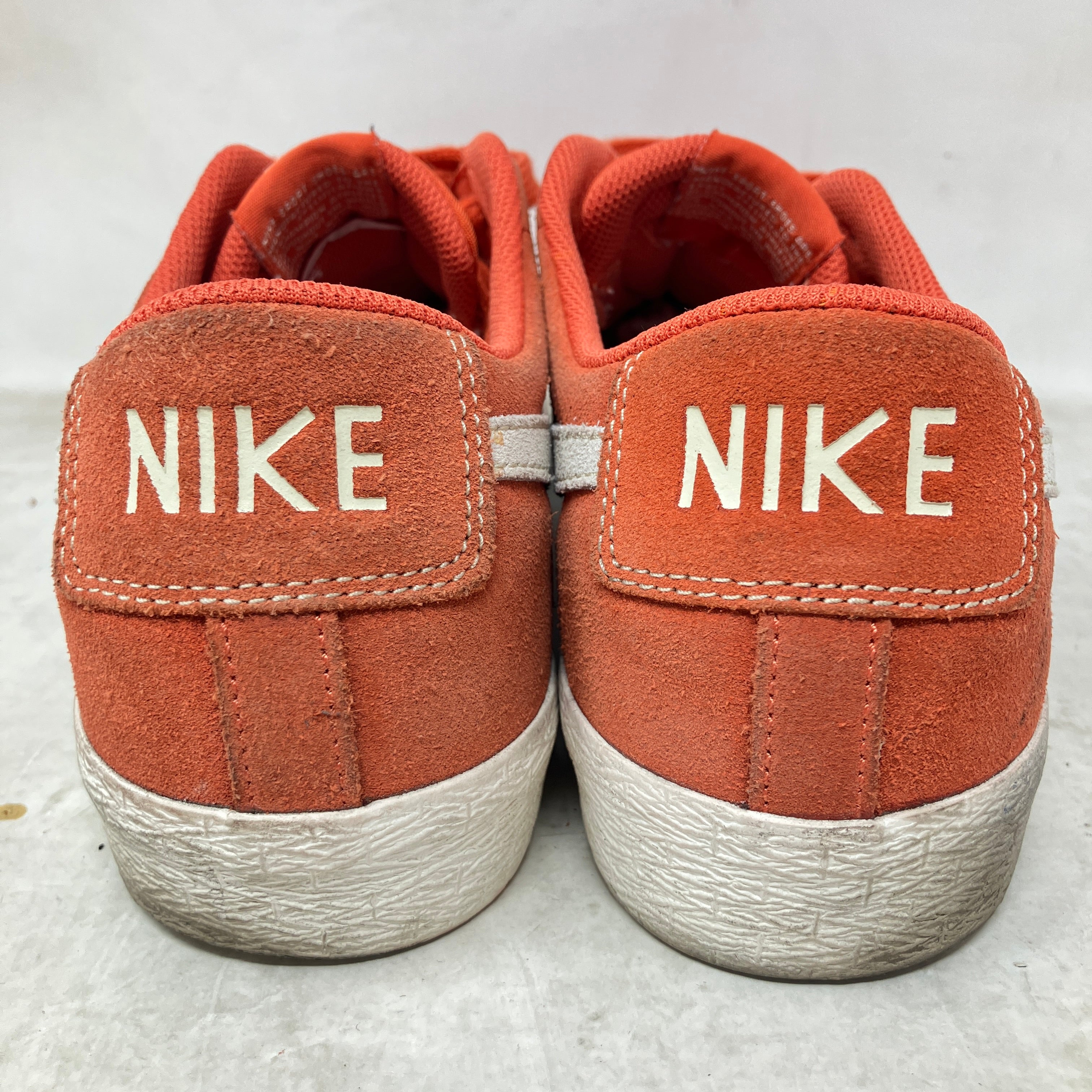 Nike Zoom Blazer Low SB Vintage Coral