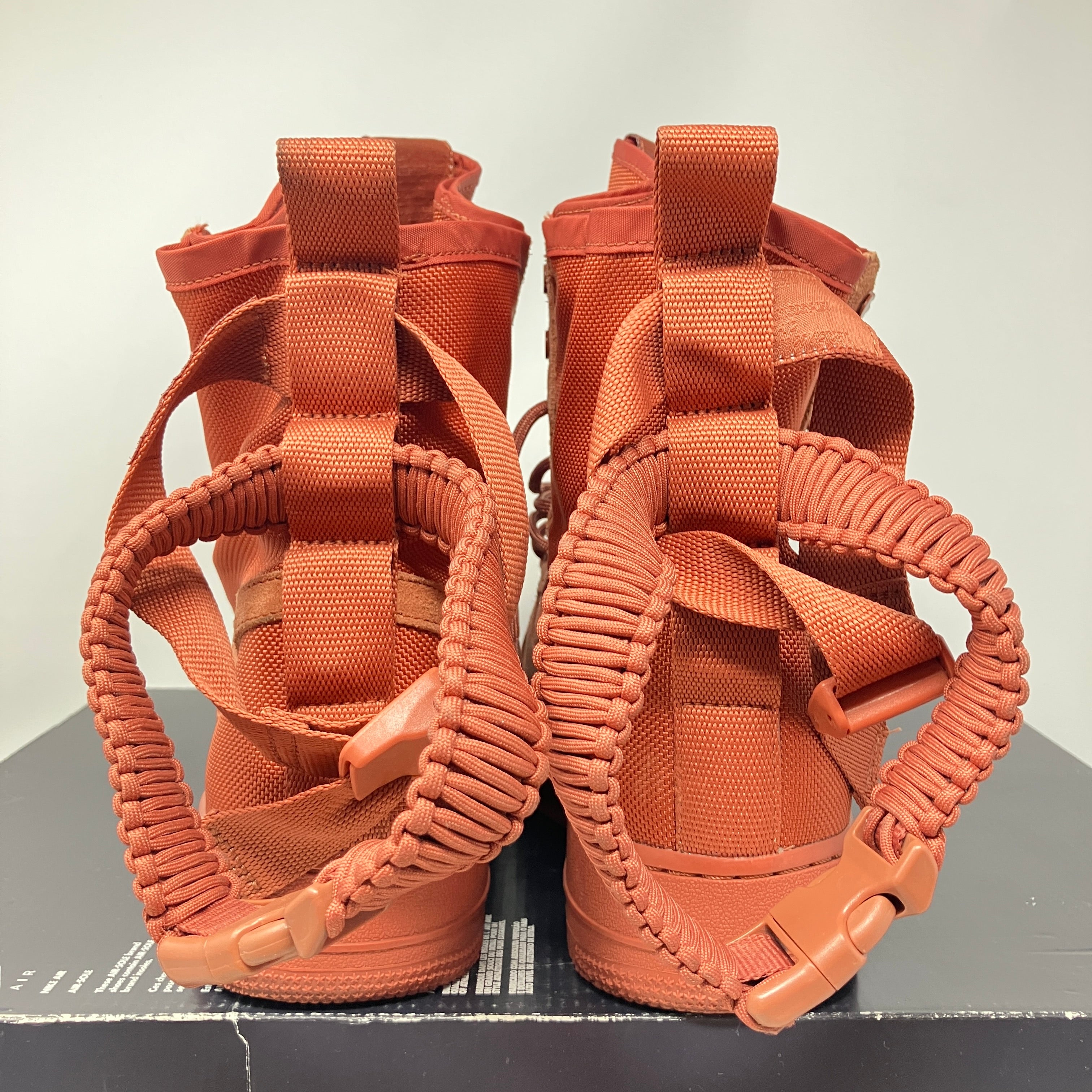 Nike SF Air Force 1 High Dusty Peach