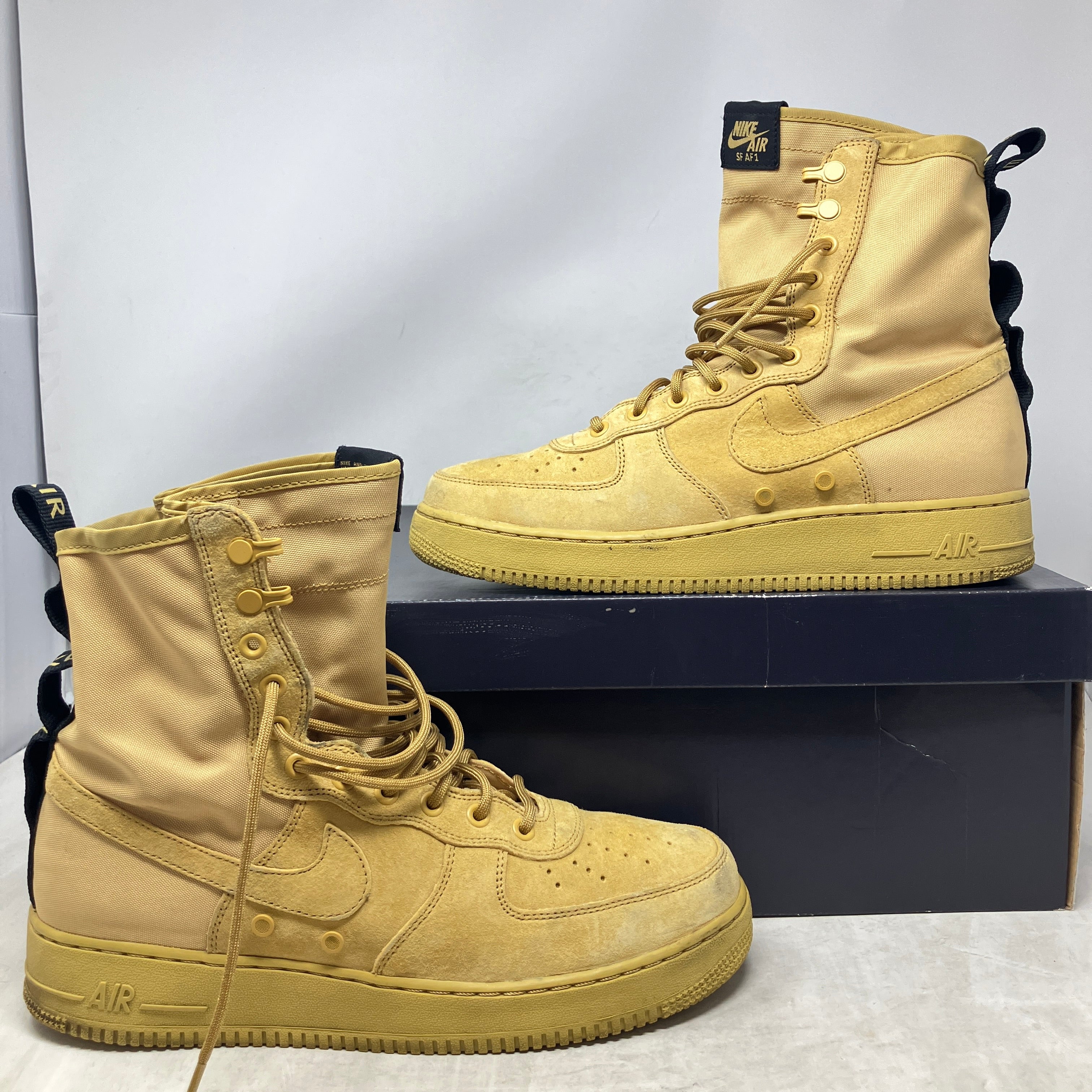 Nike SF Air Force 1 High Club Gold