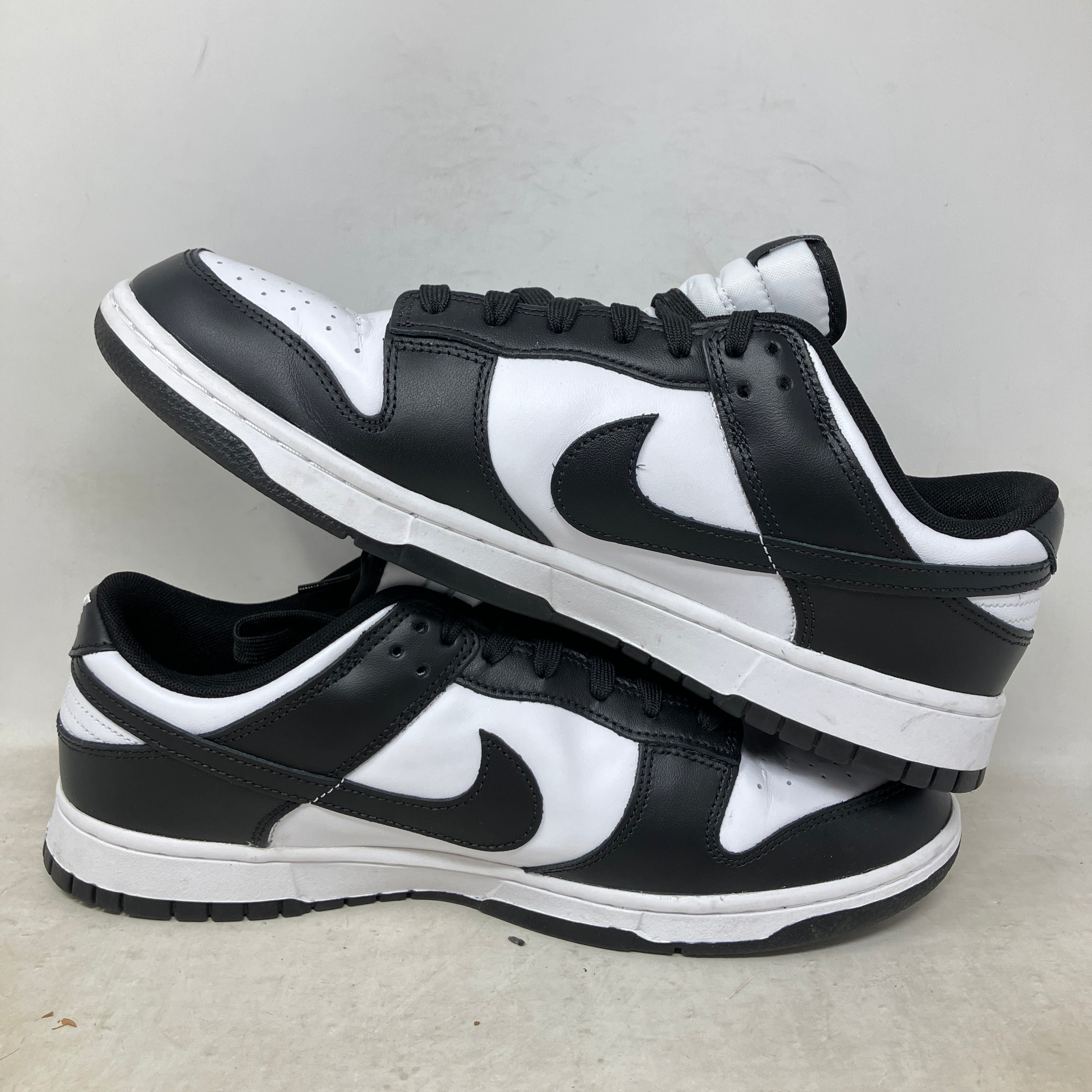 Nike Dunk Low Retro White Black Panda