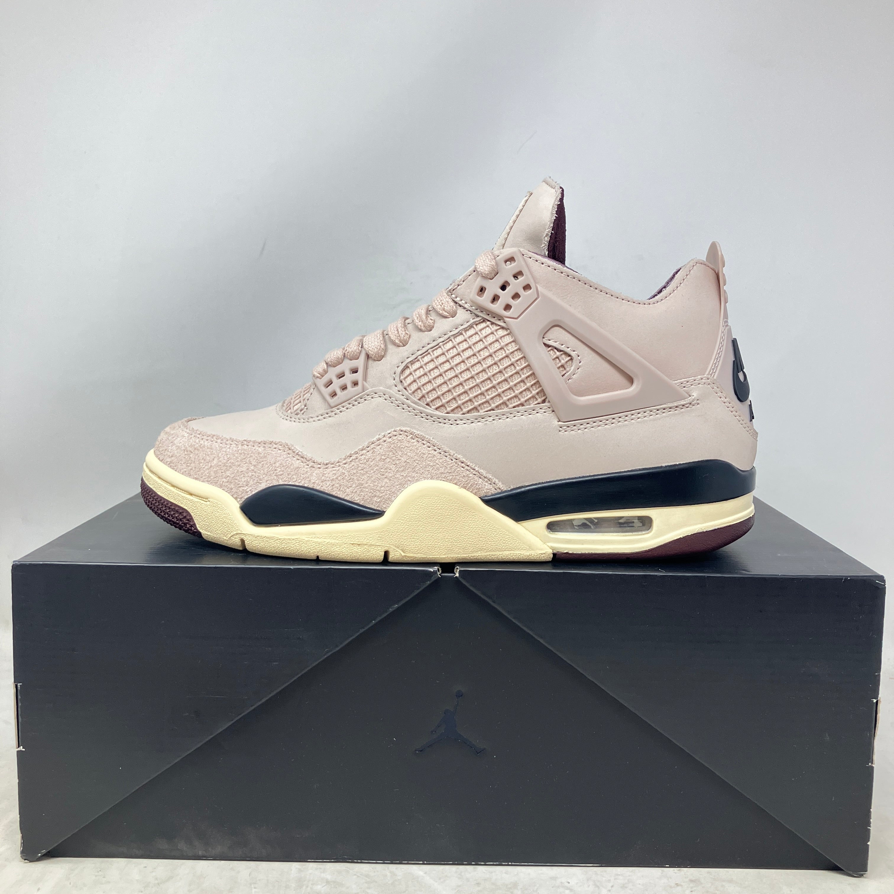 Jordan 4 Retro OG SP A Ma Maniére While You Were Sleeping (Women's)
