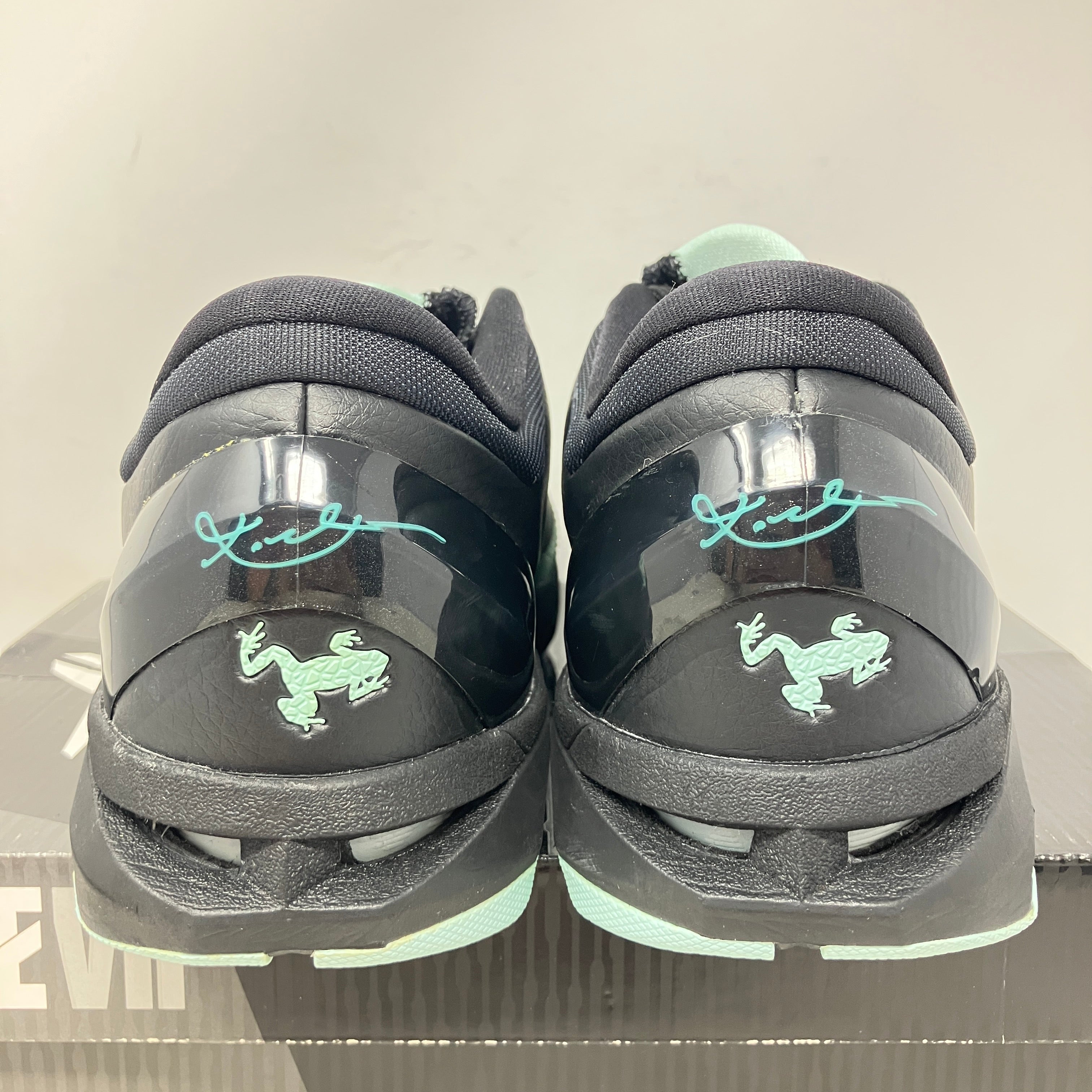 Nike Kobe 7 Poison Dart Frog (Mint)