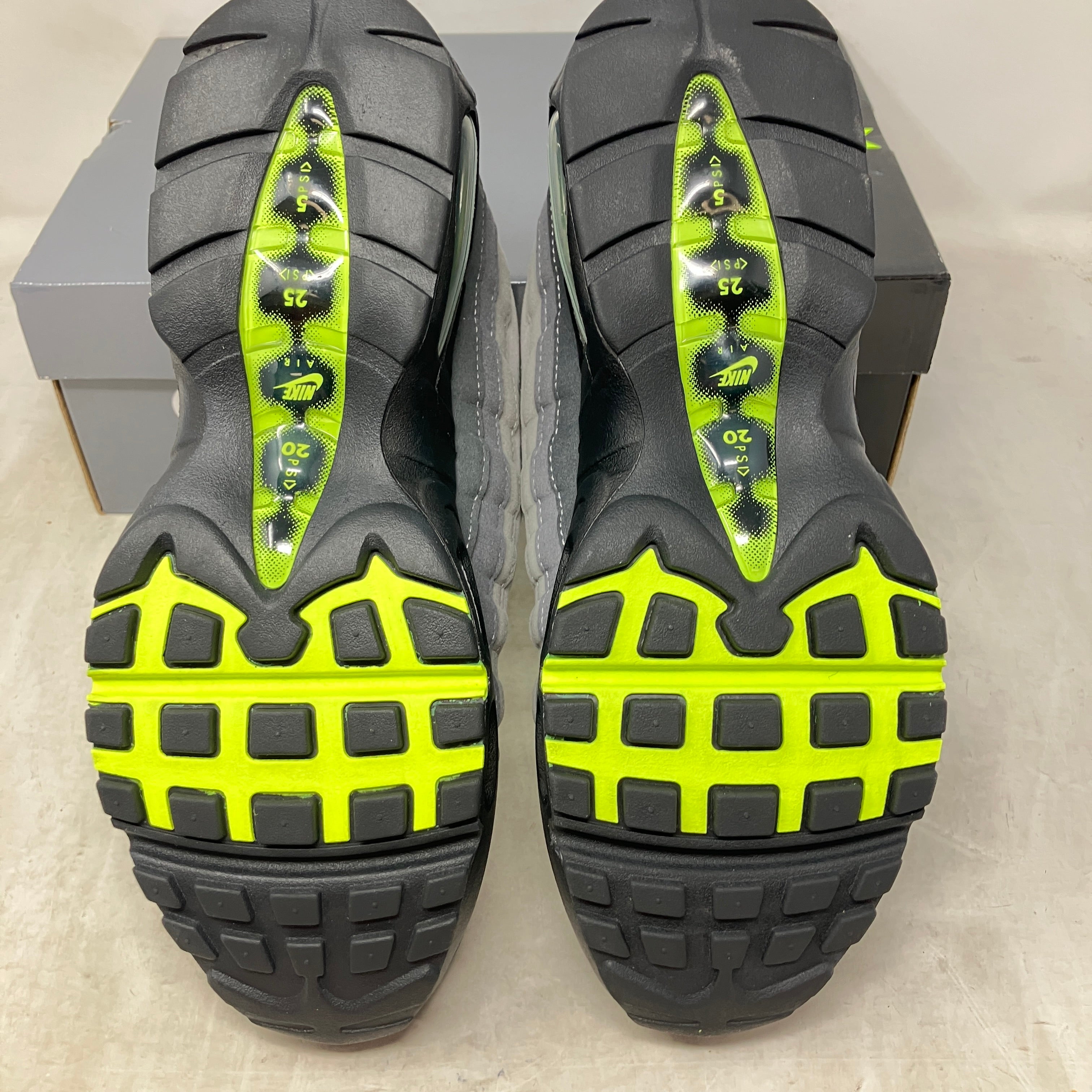Nike Air Max 95 OG Big Bubble Neon (2025/2026)