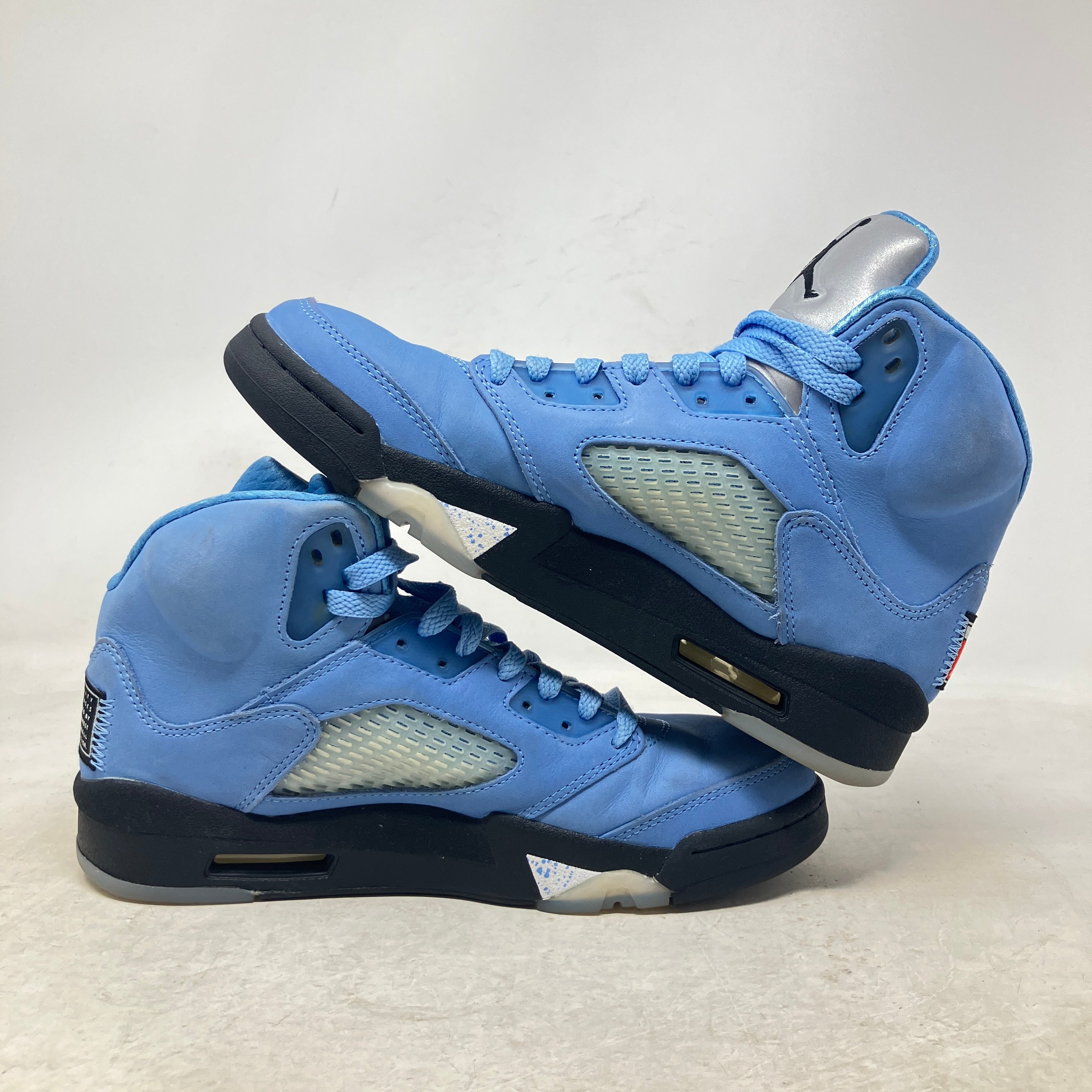 Jordan 5 Retro UNC University Blue