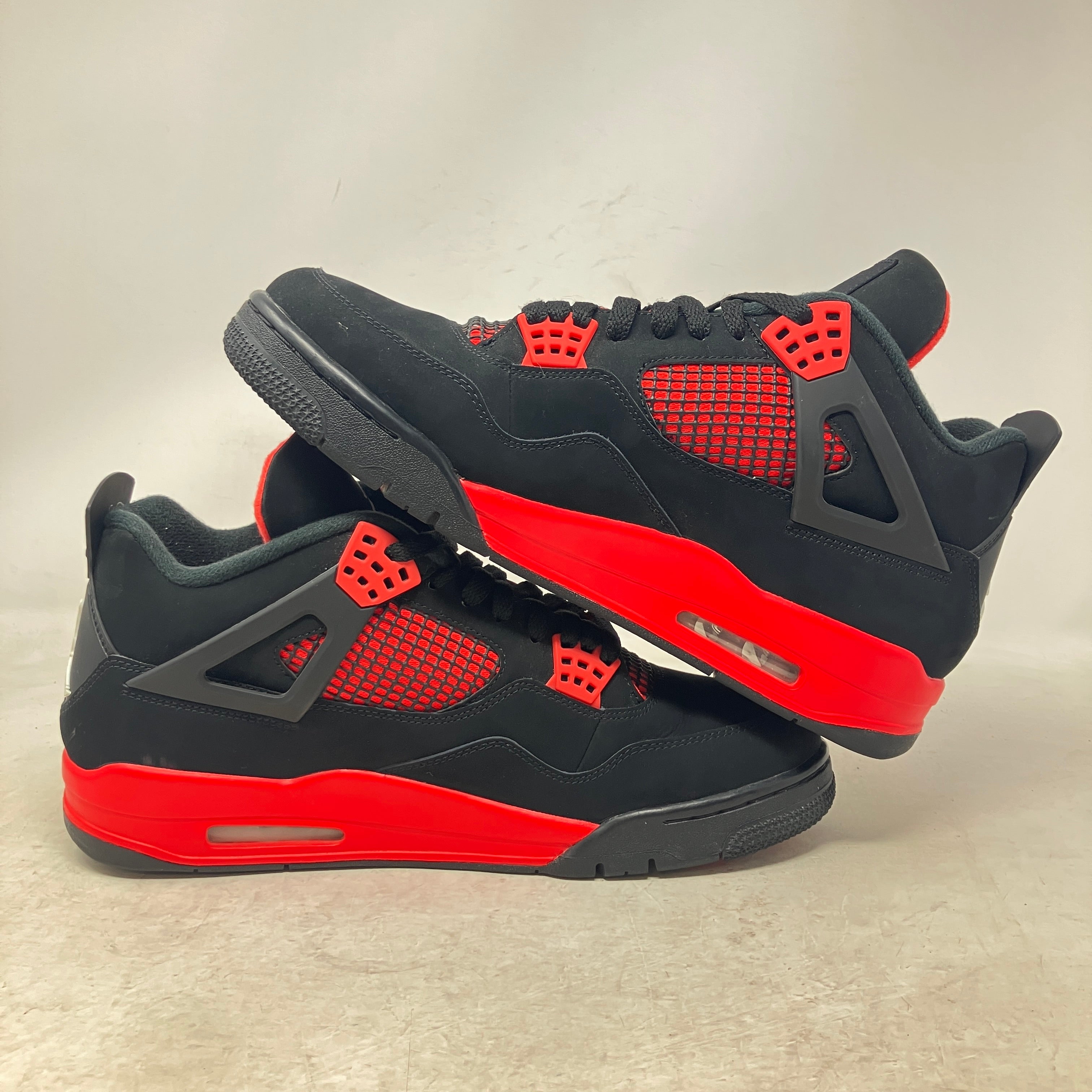 Jordan 4 Retro Red Thunder