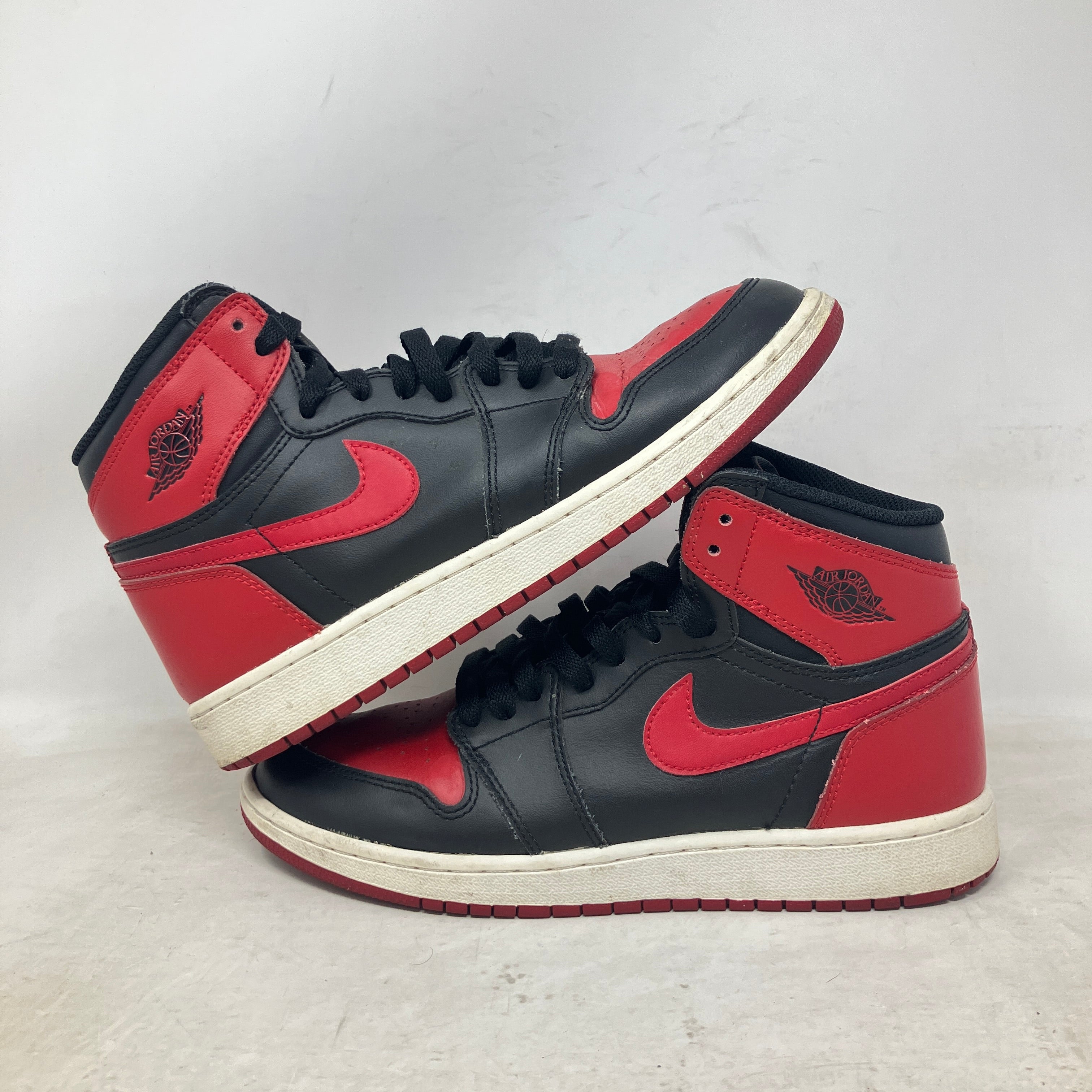 Jordan 1 Retro Bred Banned (2016) (GS)