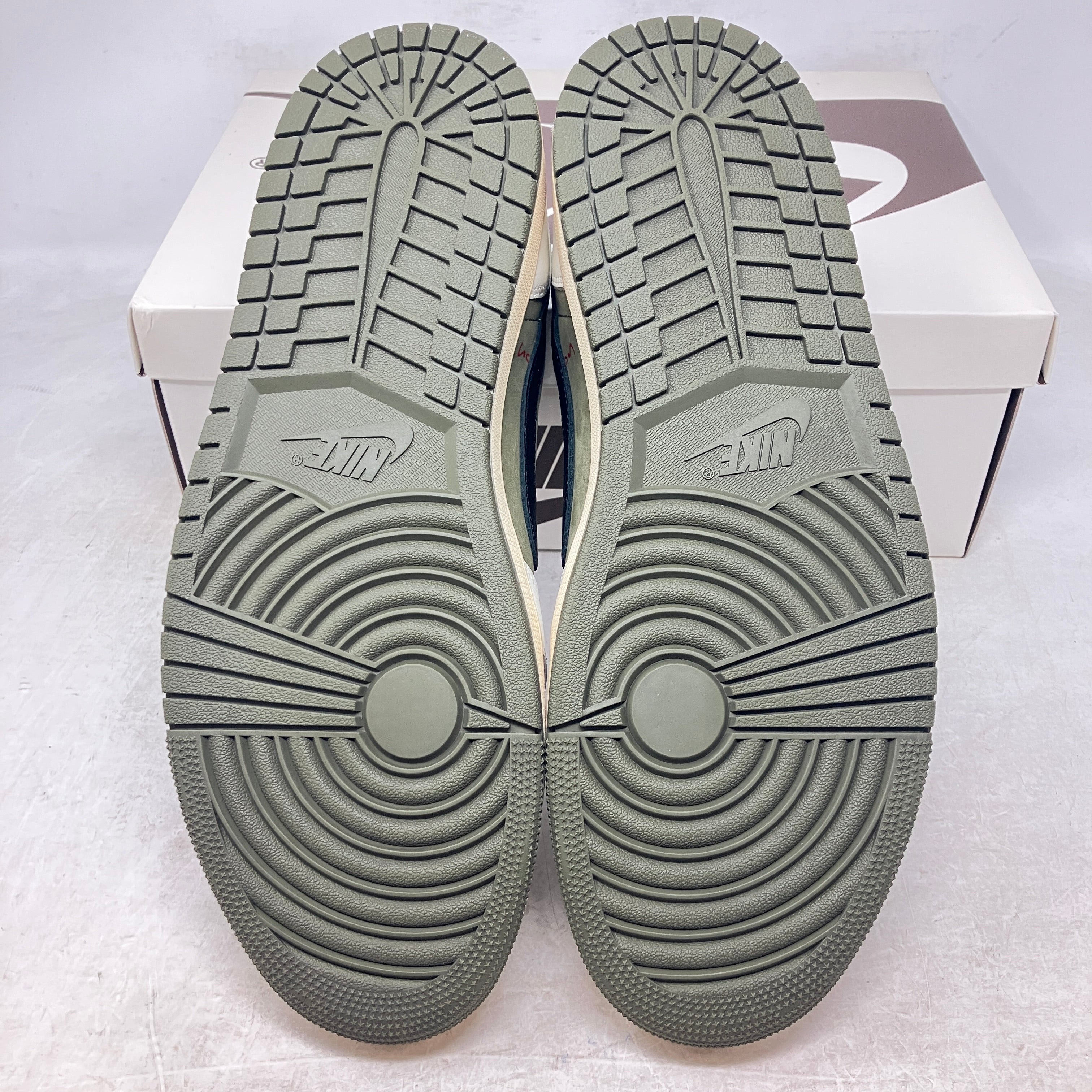 Jordan 1 Retro Low OG SP Travis Scott Medium Olive