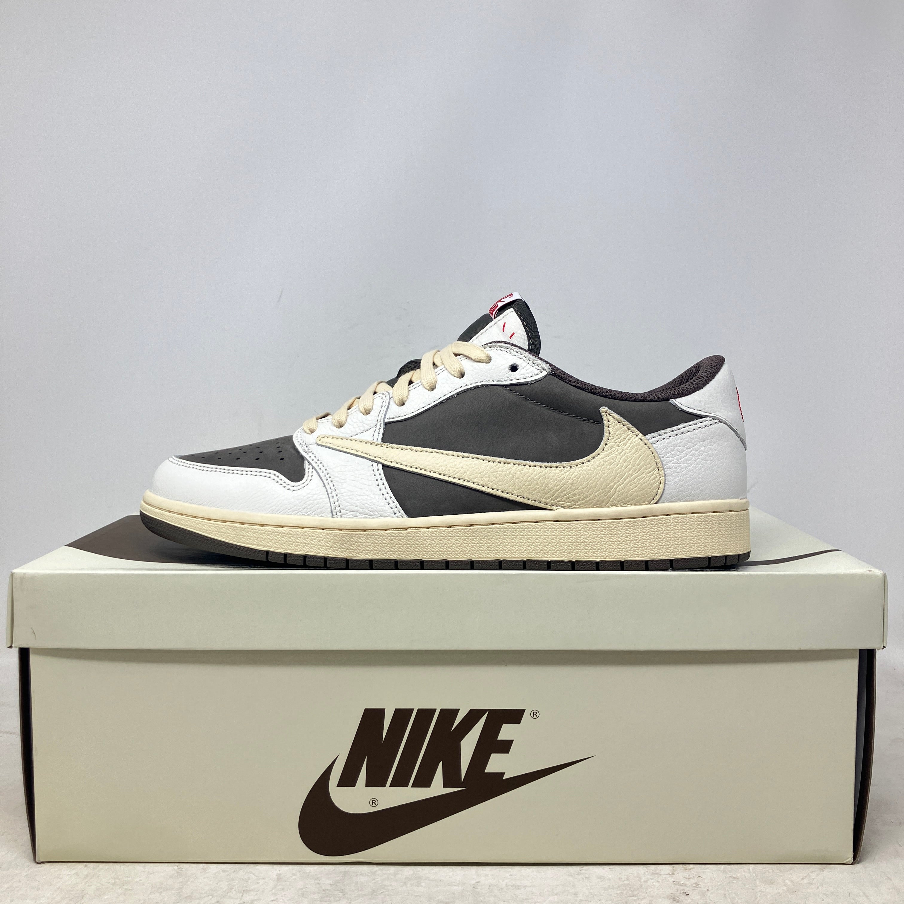 Jordan 1 Retro Low OG SP Travis Scott Reverse Mocha