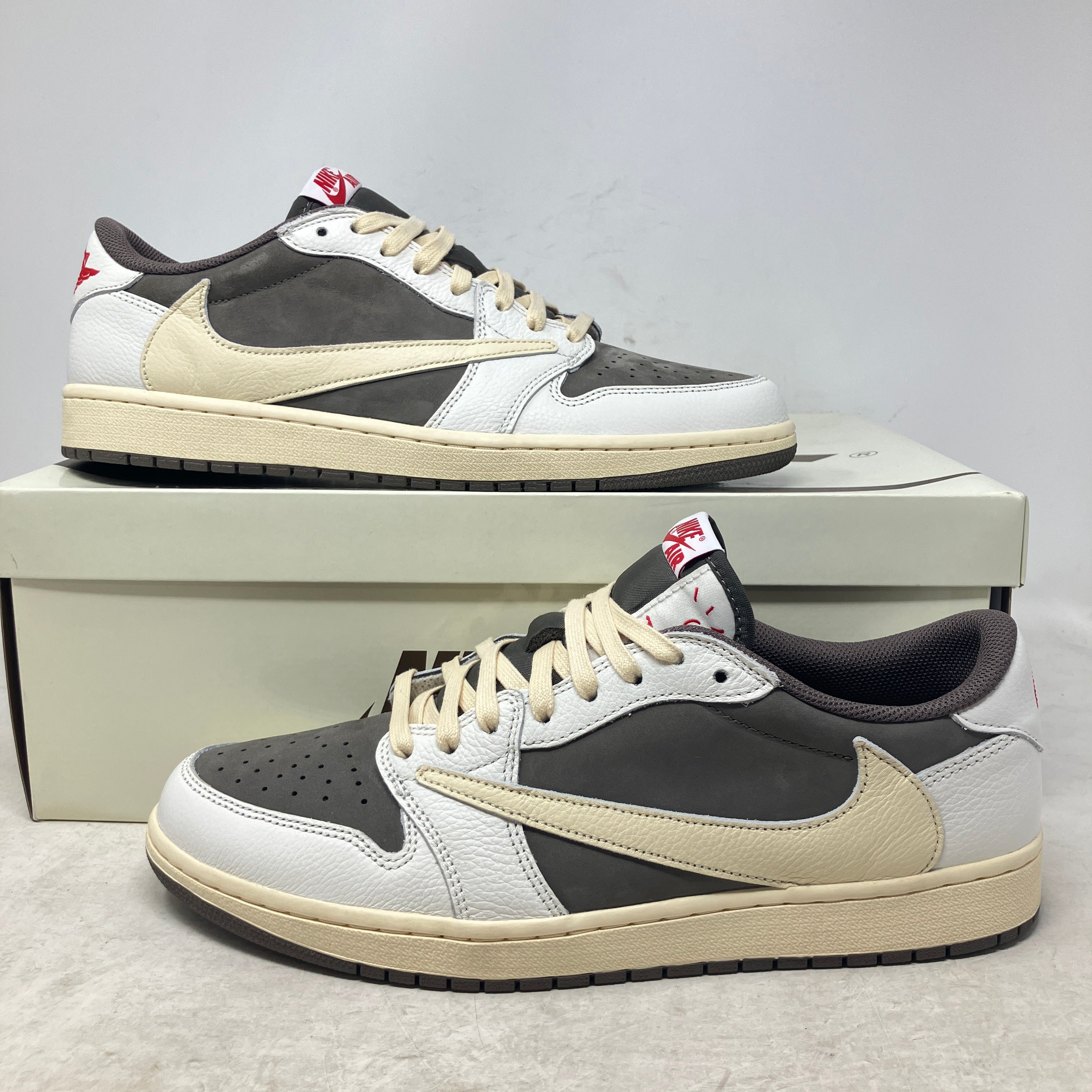 Jordan 1 Retro Low OG SP Travis Scott Reverse Mocha