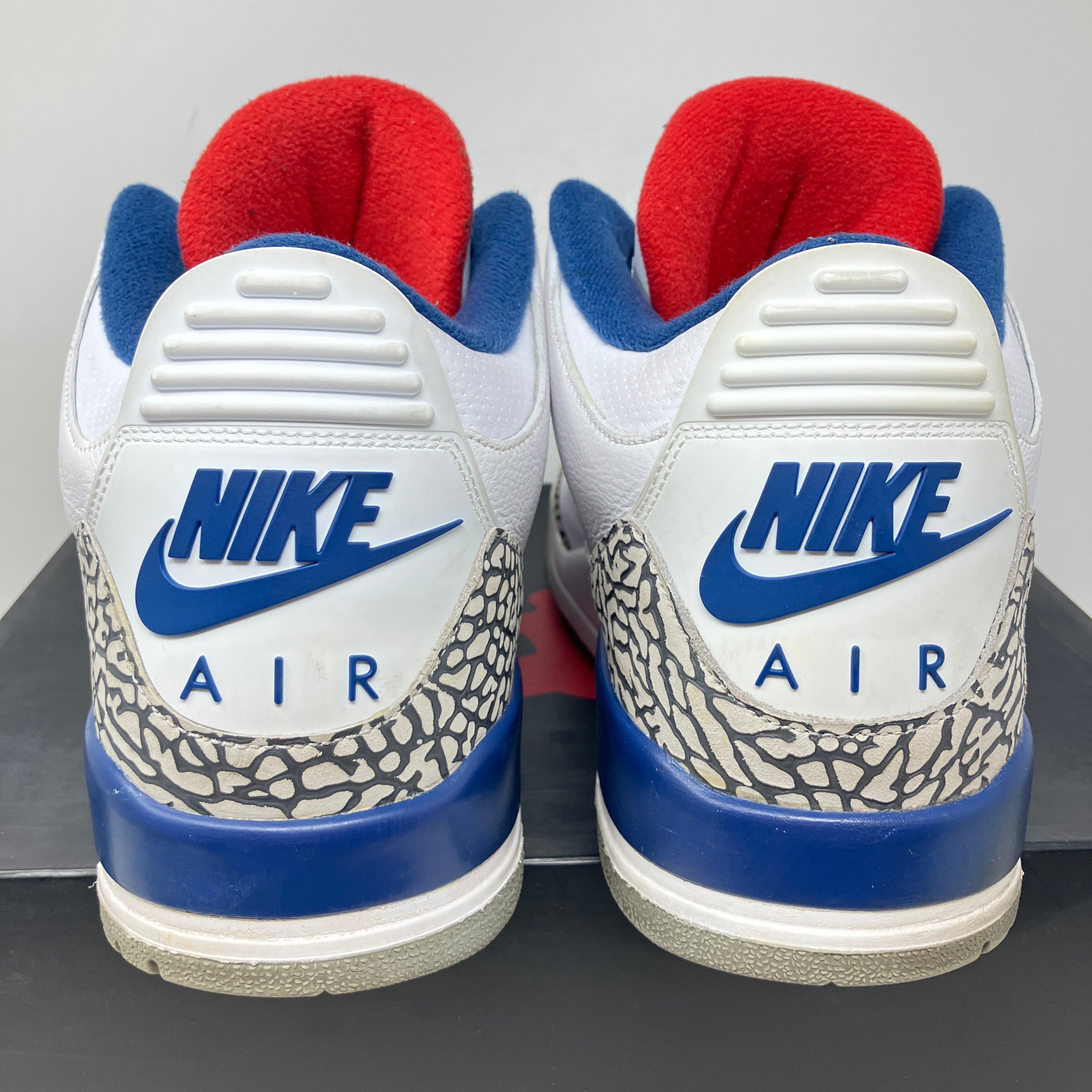 Jordan 3 Retro True Blue (2016)